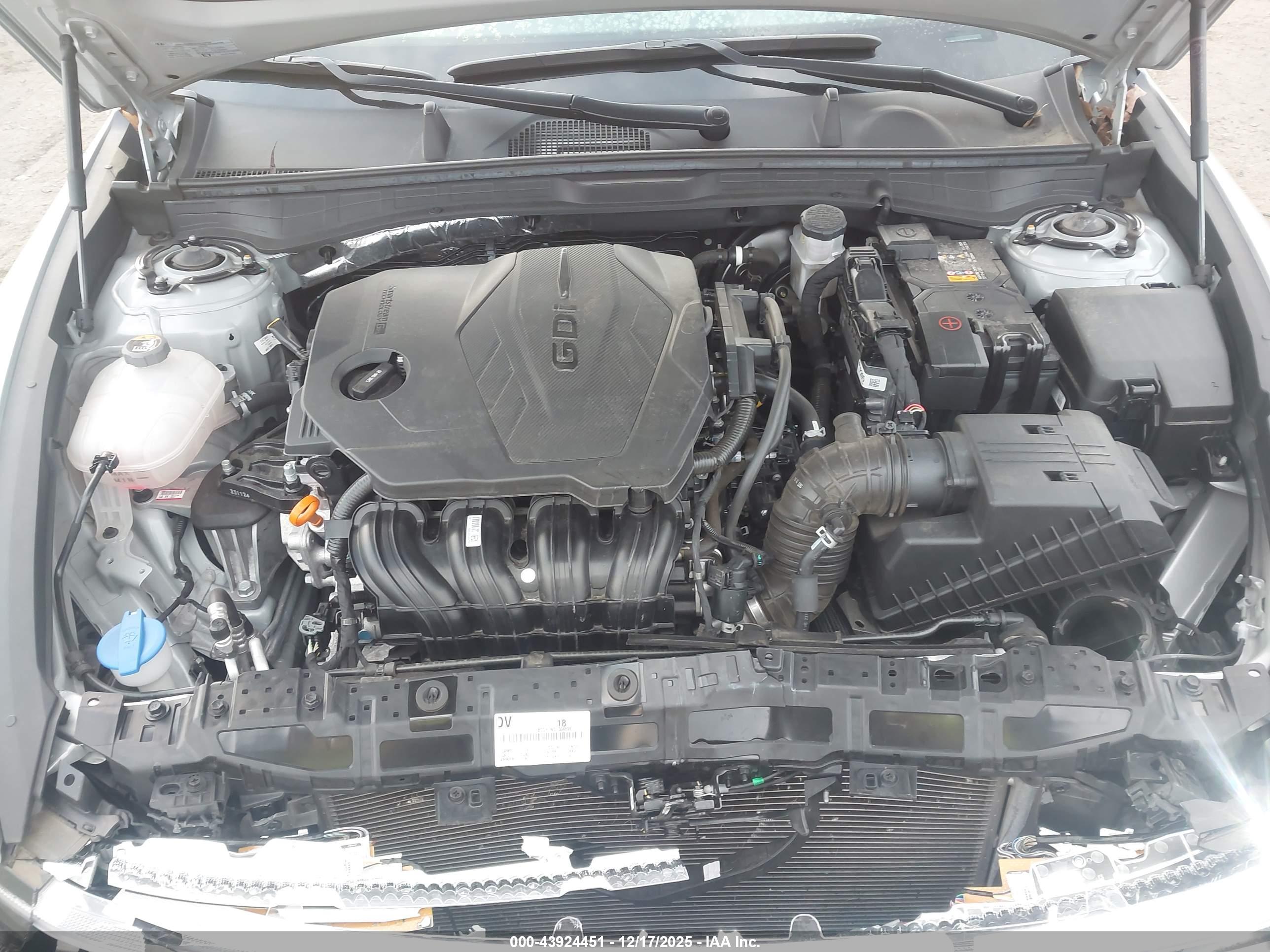 HYUNDAI SONATA image 10