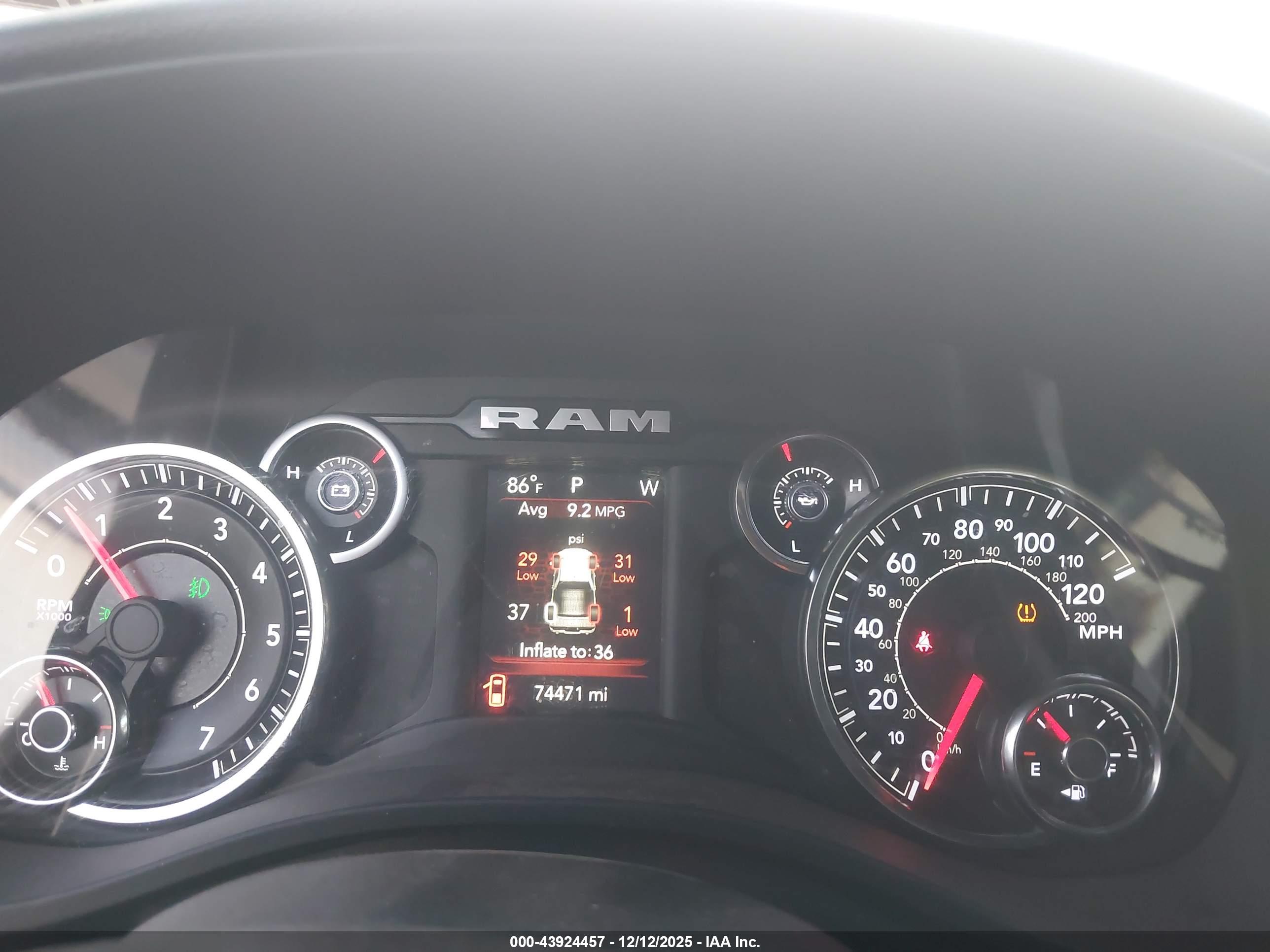 RAM 1500 image 7