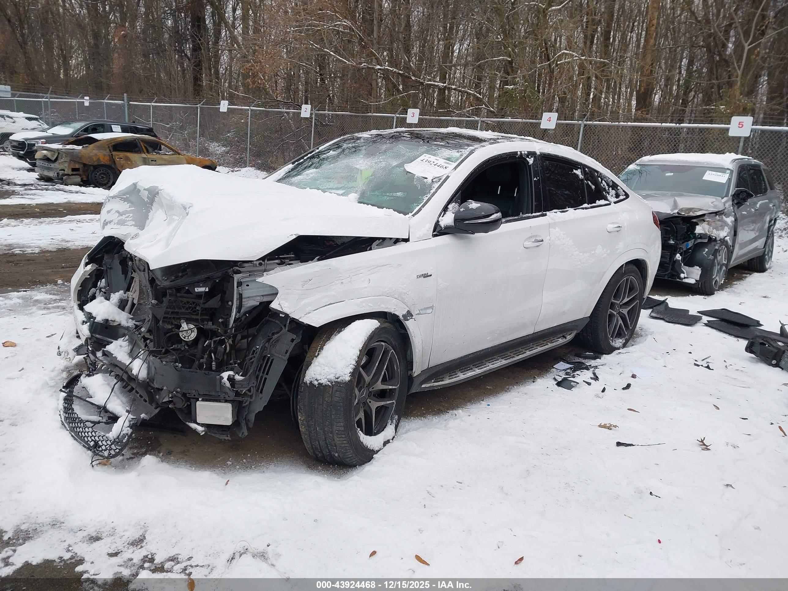 MERCEDES-BENZ AMG image 2