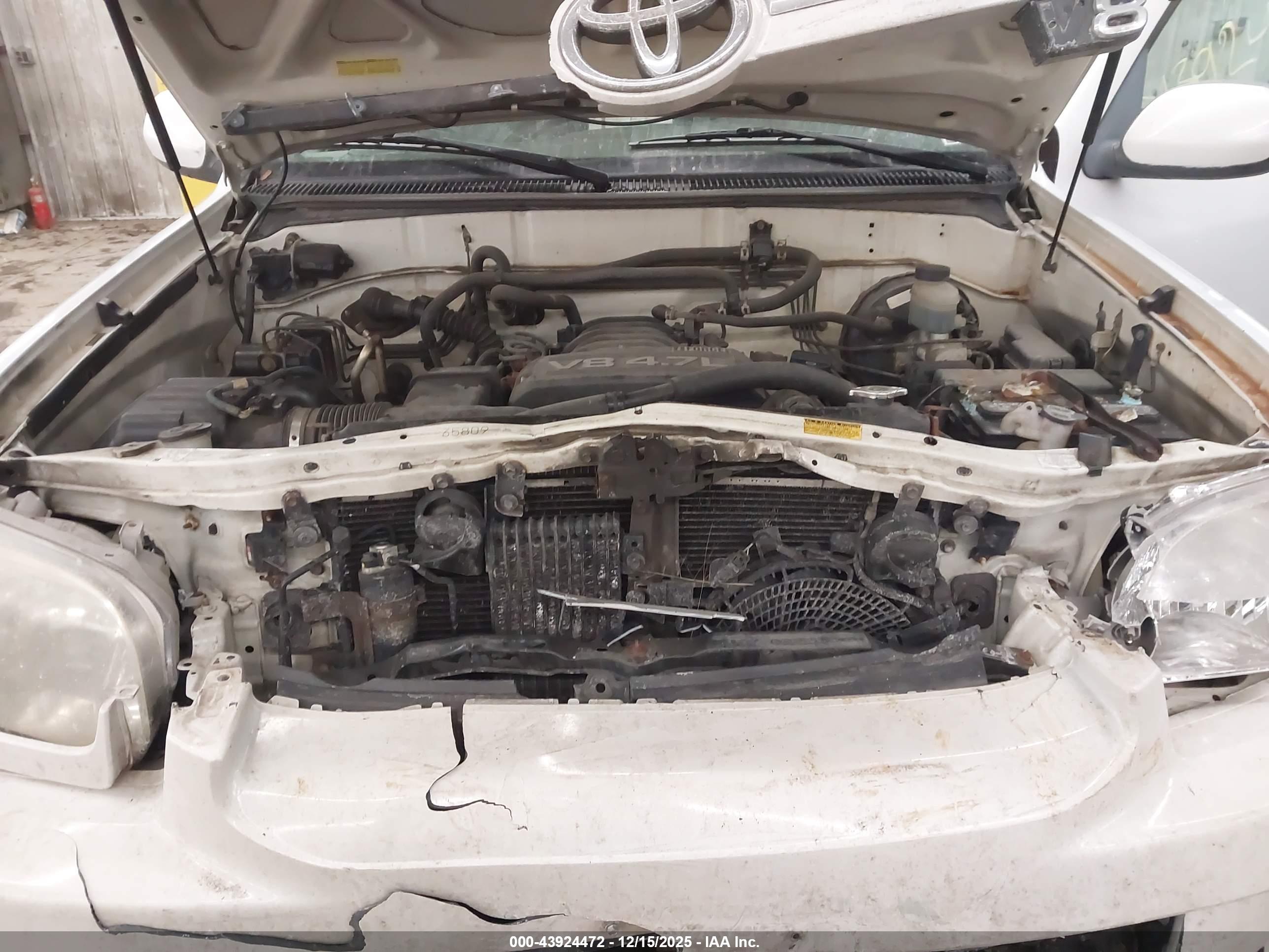 TOYOTA SEQUOIA image 10