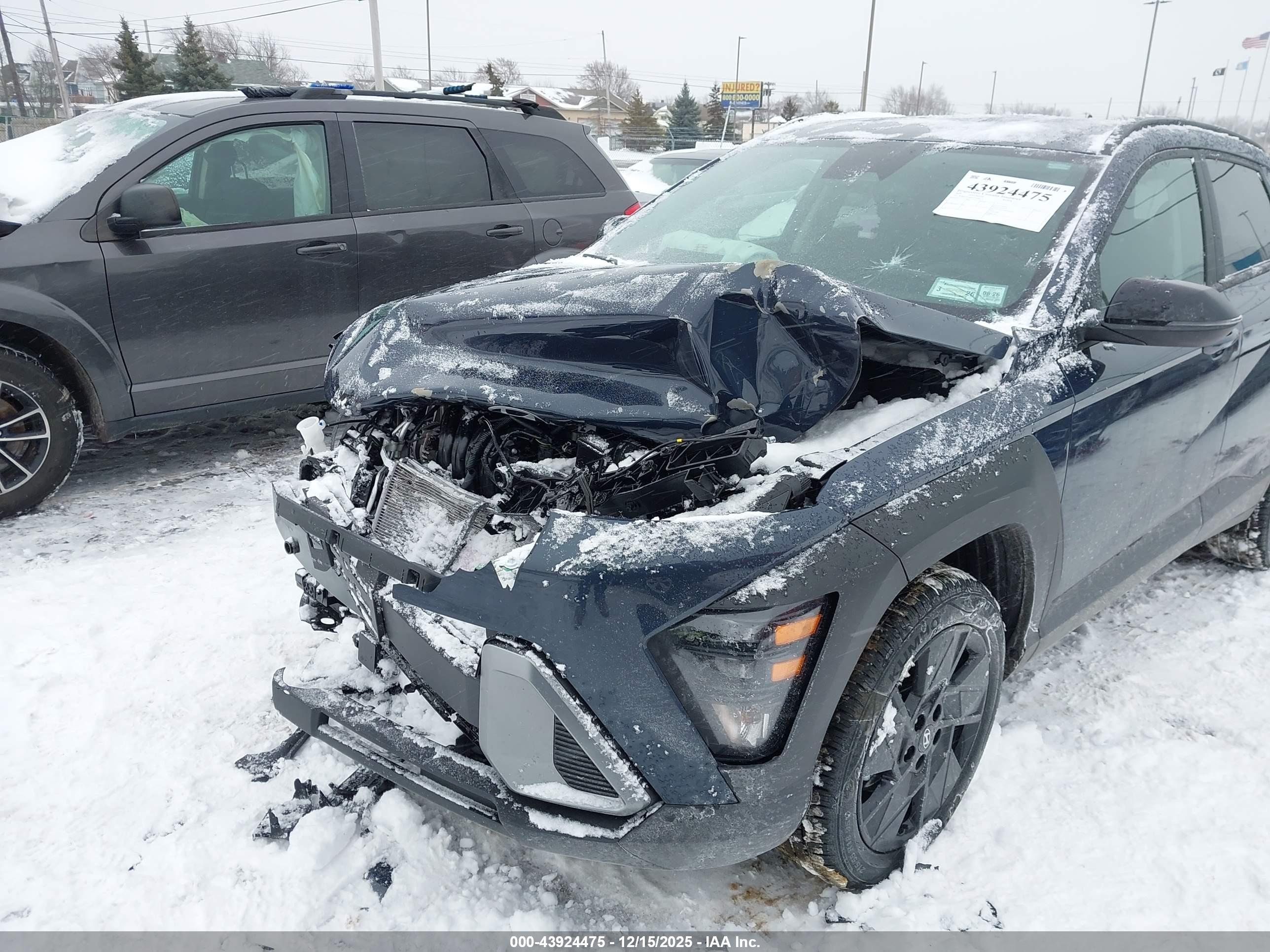 HYUNDAI KONA image 6