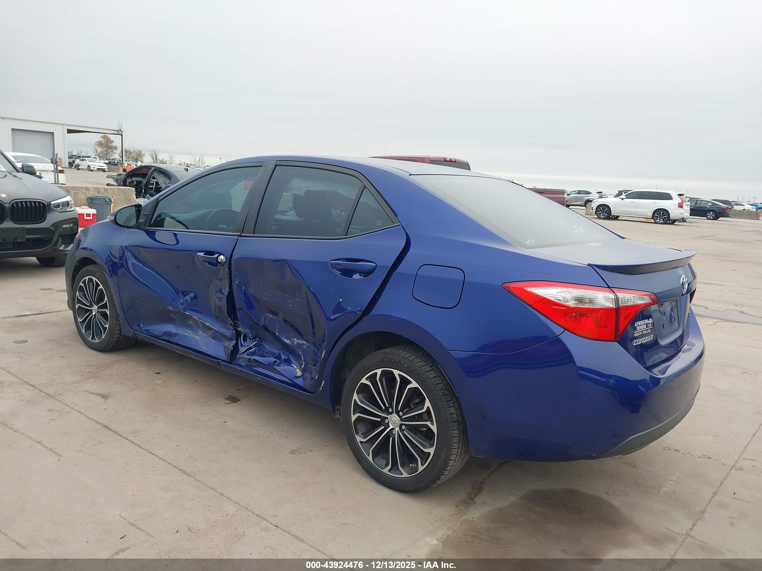 TOYOTA COROLLA image 3