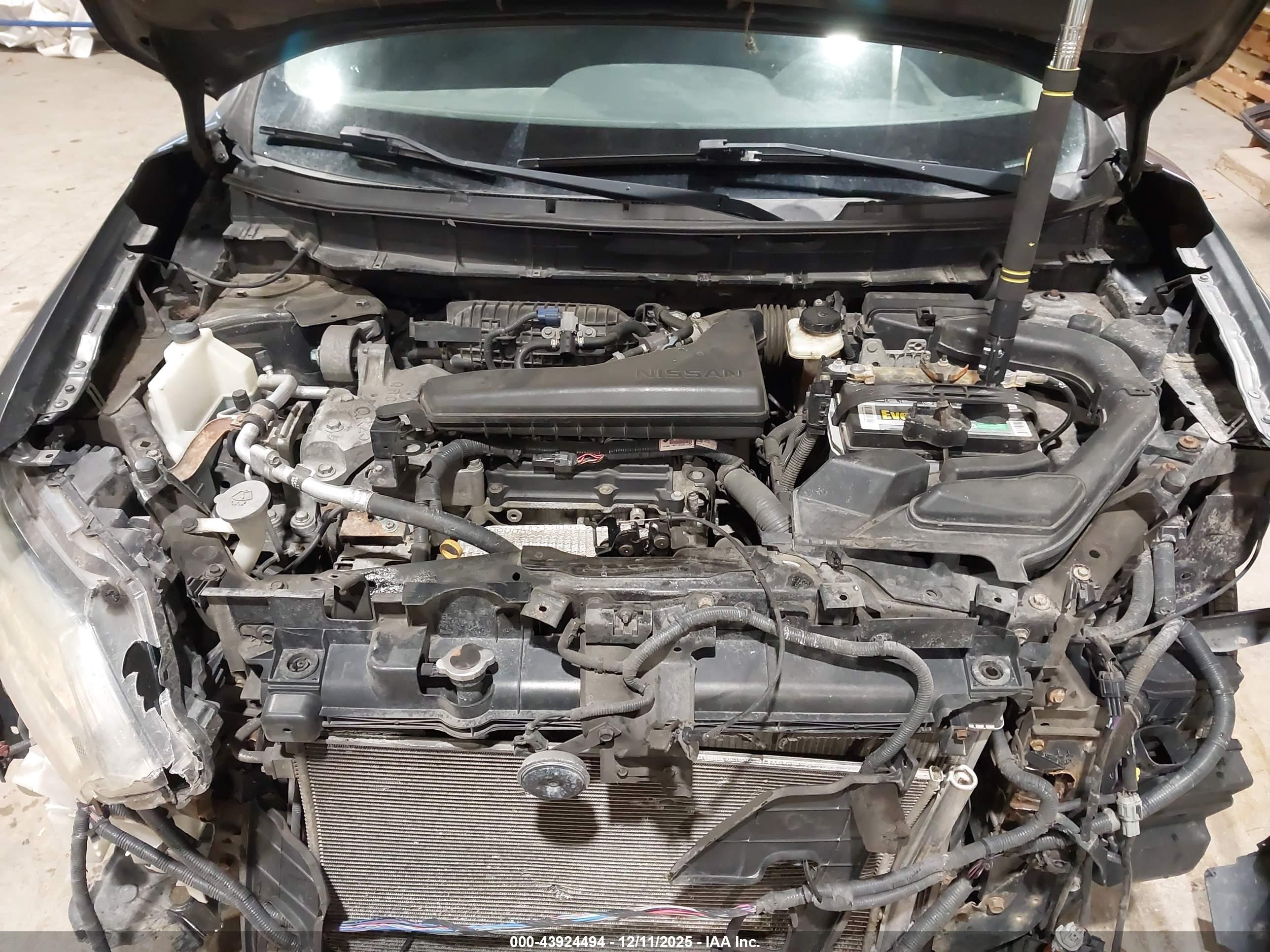 NISSAN ROGUE image 10