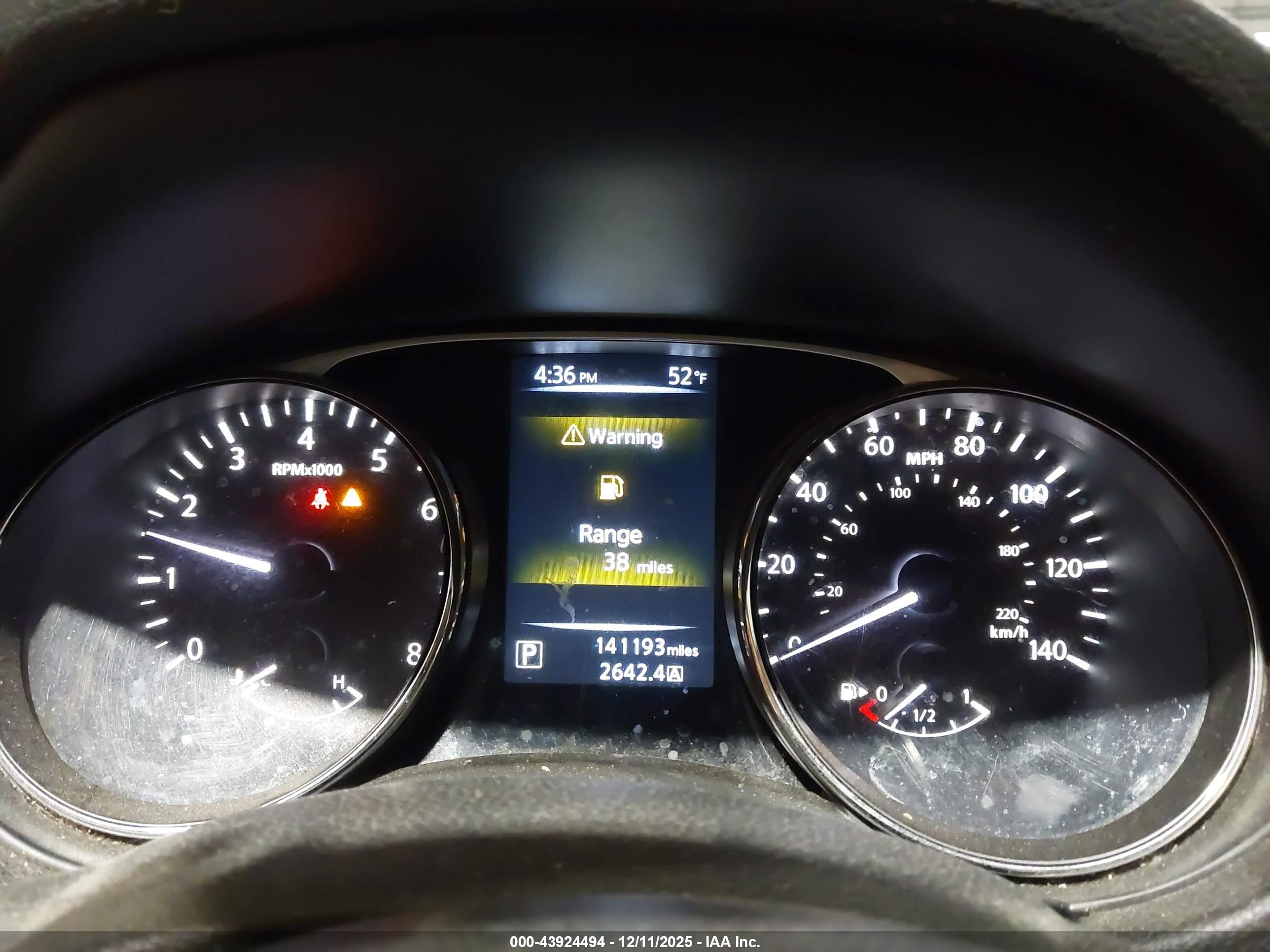 NISSAN ROGUE image 7