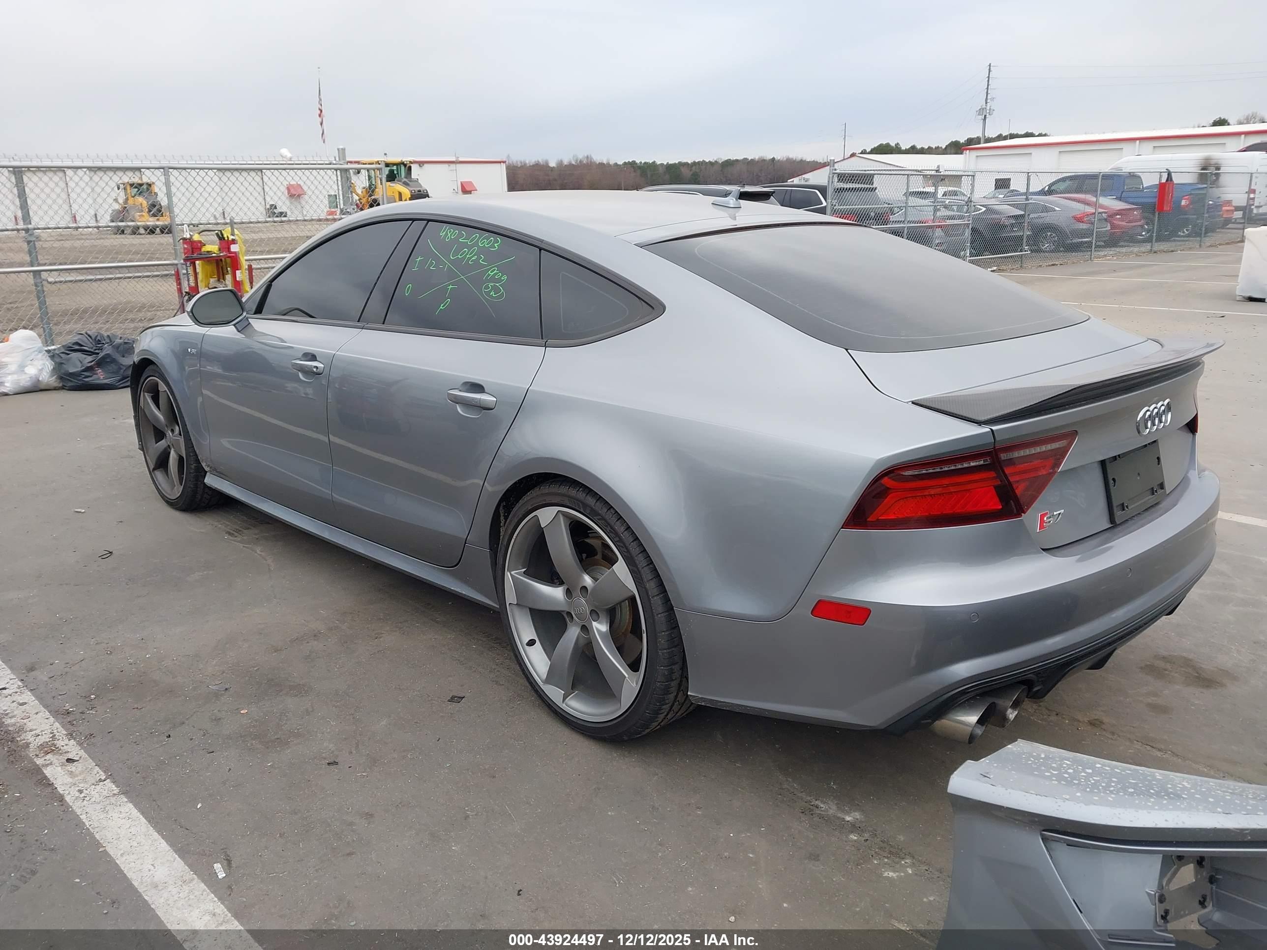 AUDI S7 image 3