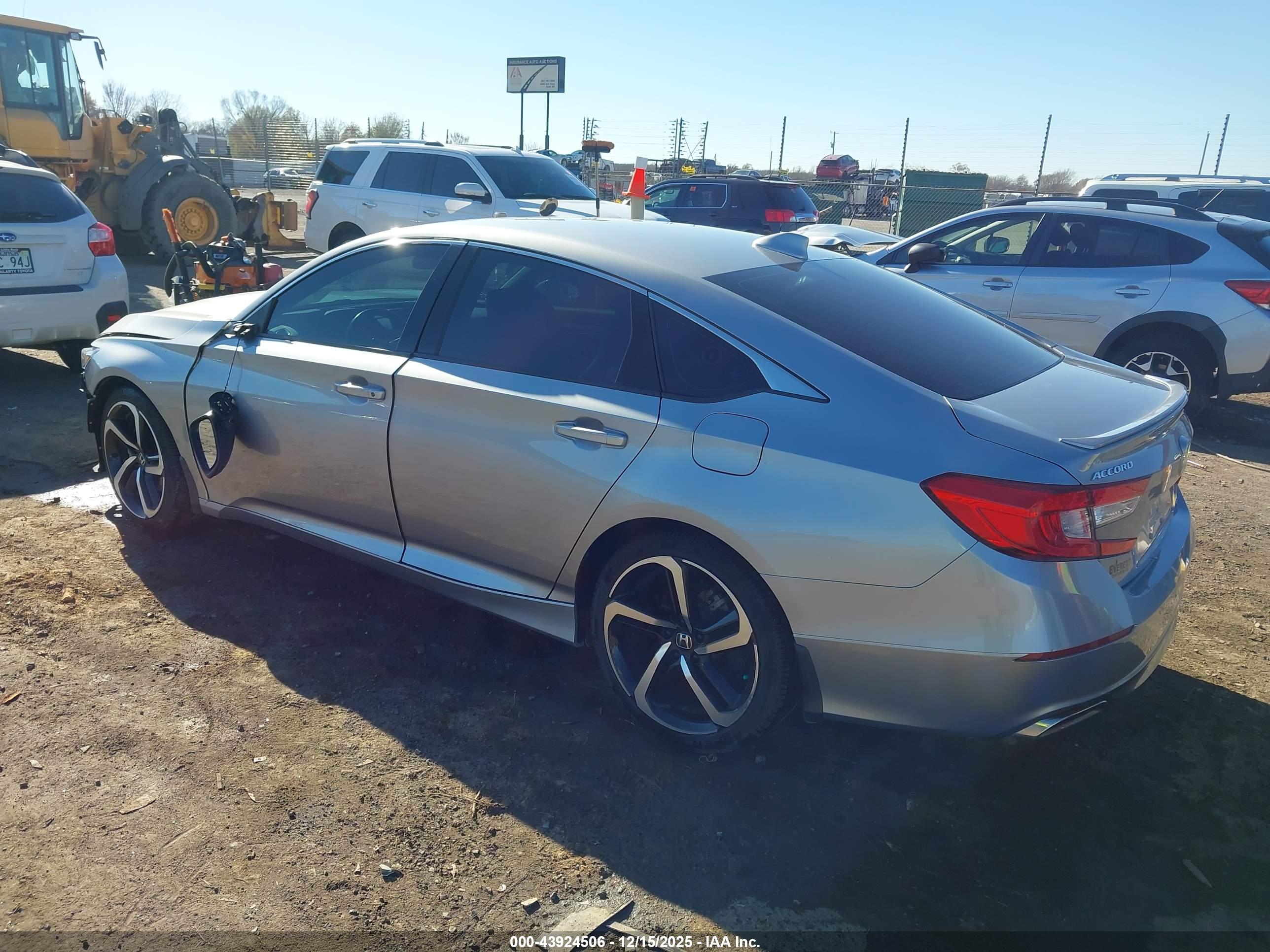 HONDA ACCORD image 3