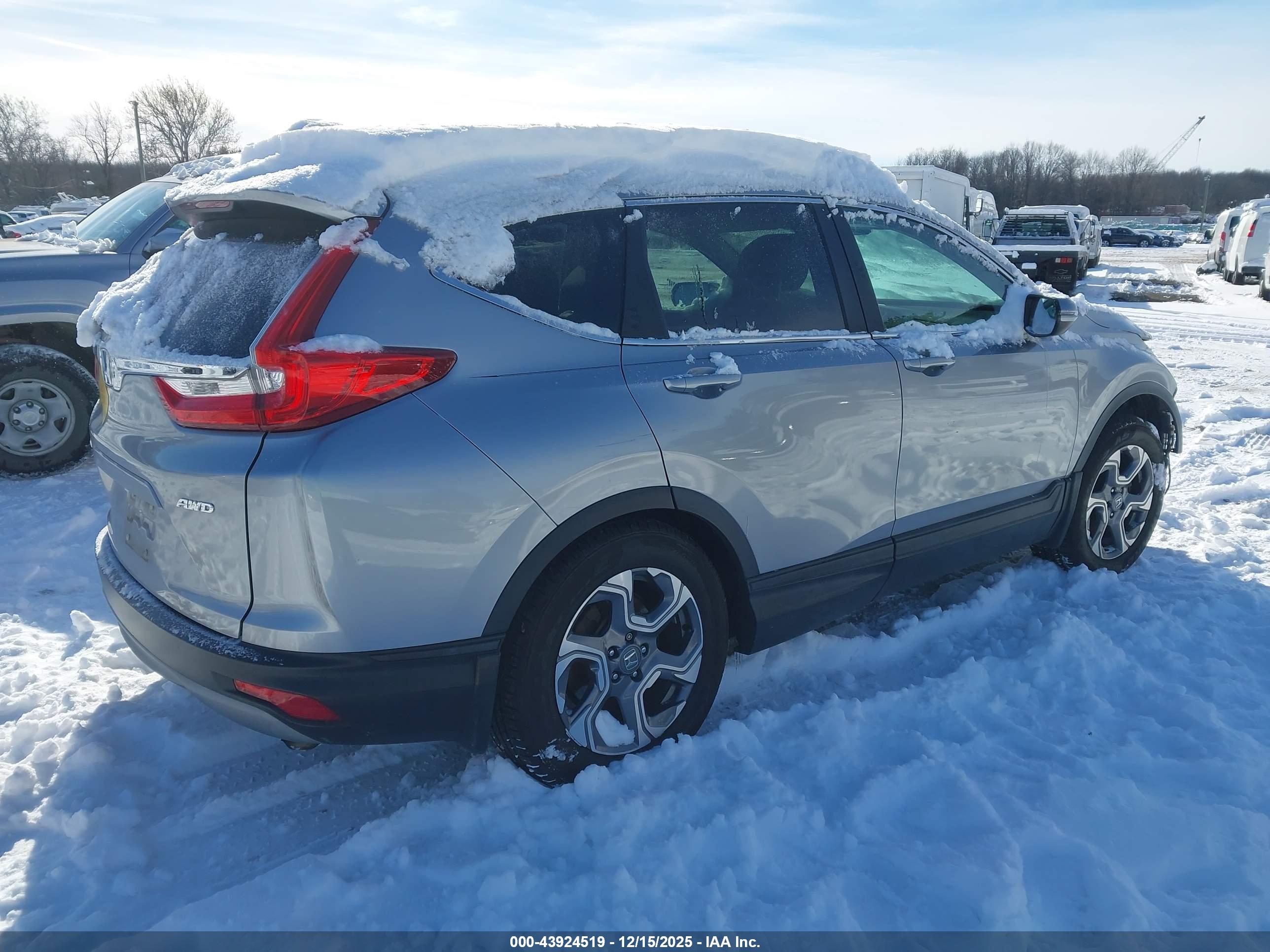 HONDA CR-V image 4