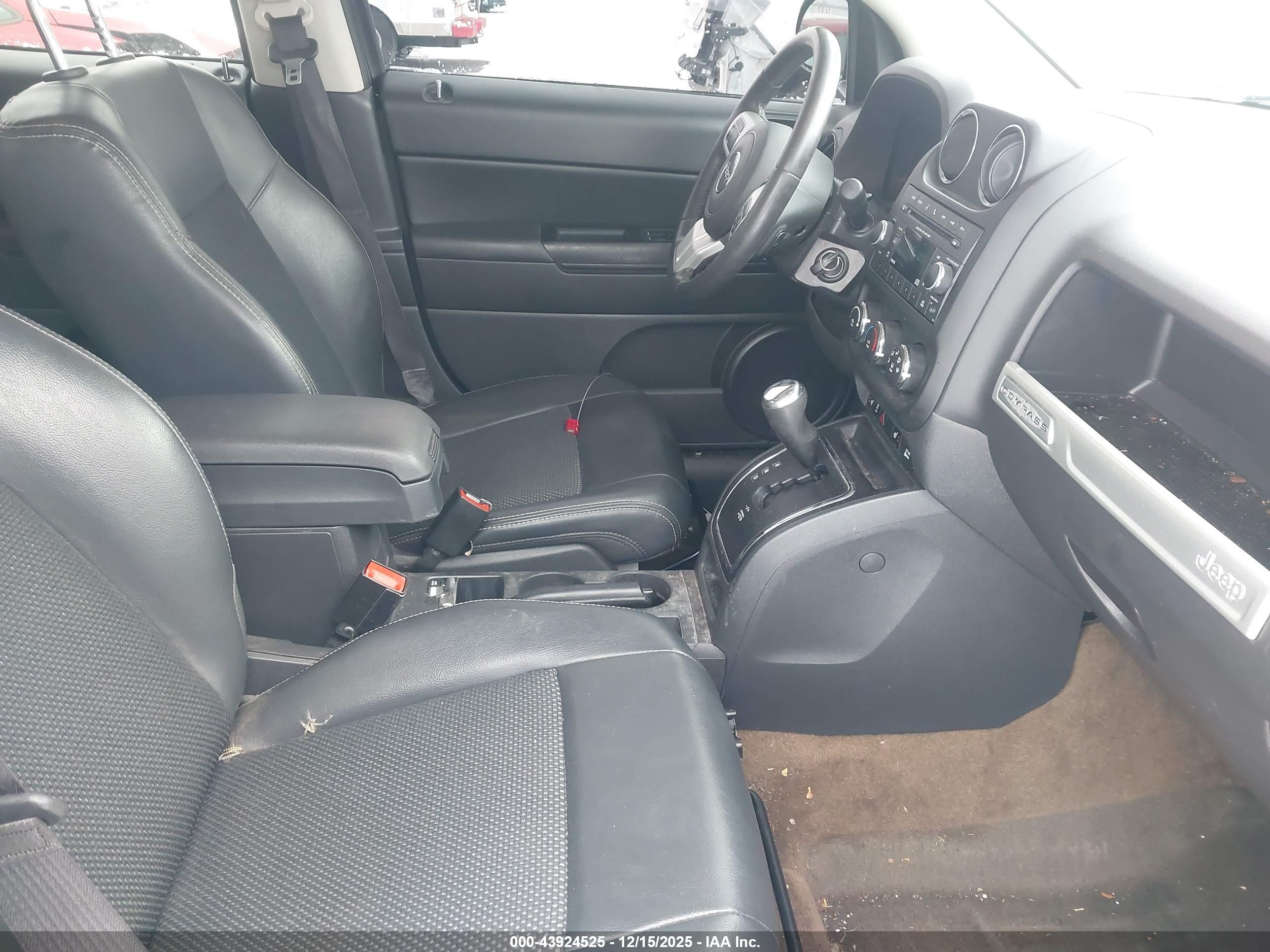 JEEP COMPASS image 5