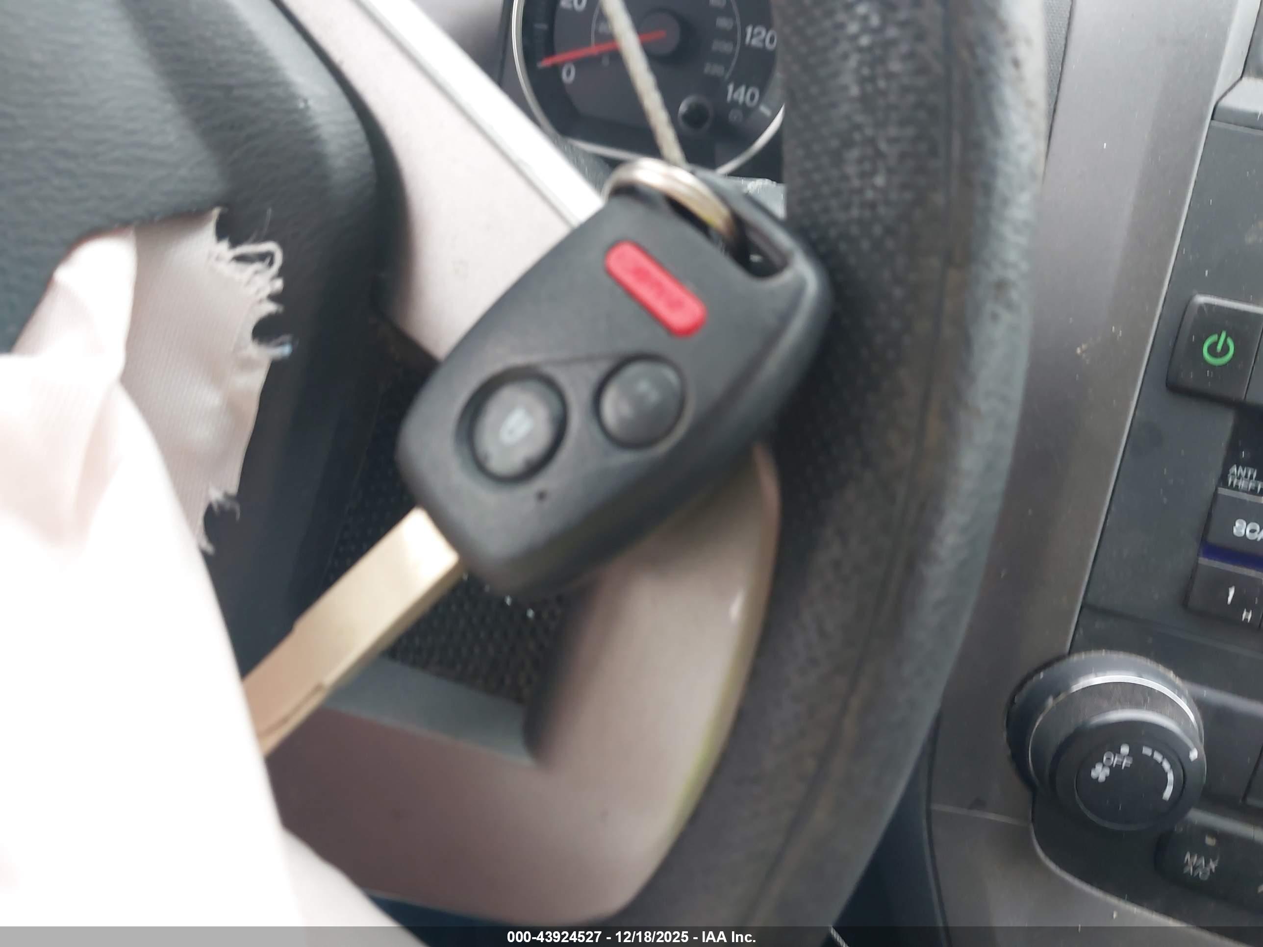 HONDA CR-V image 11