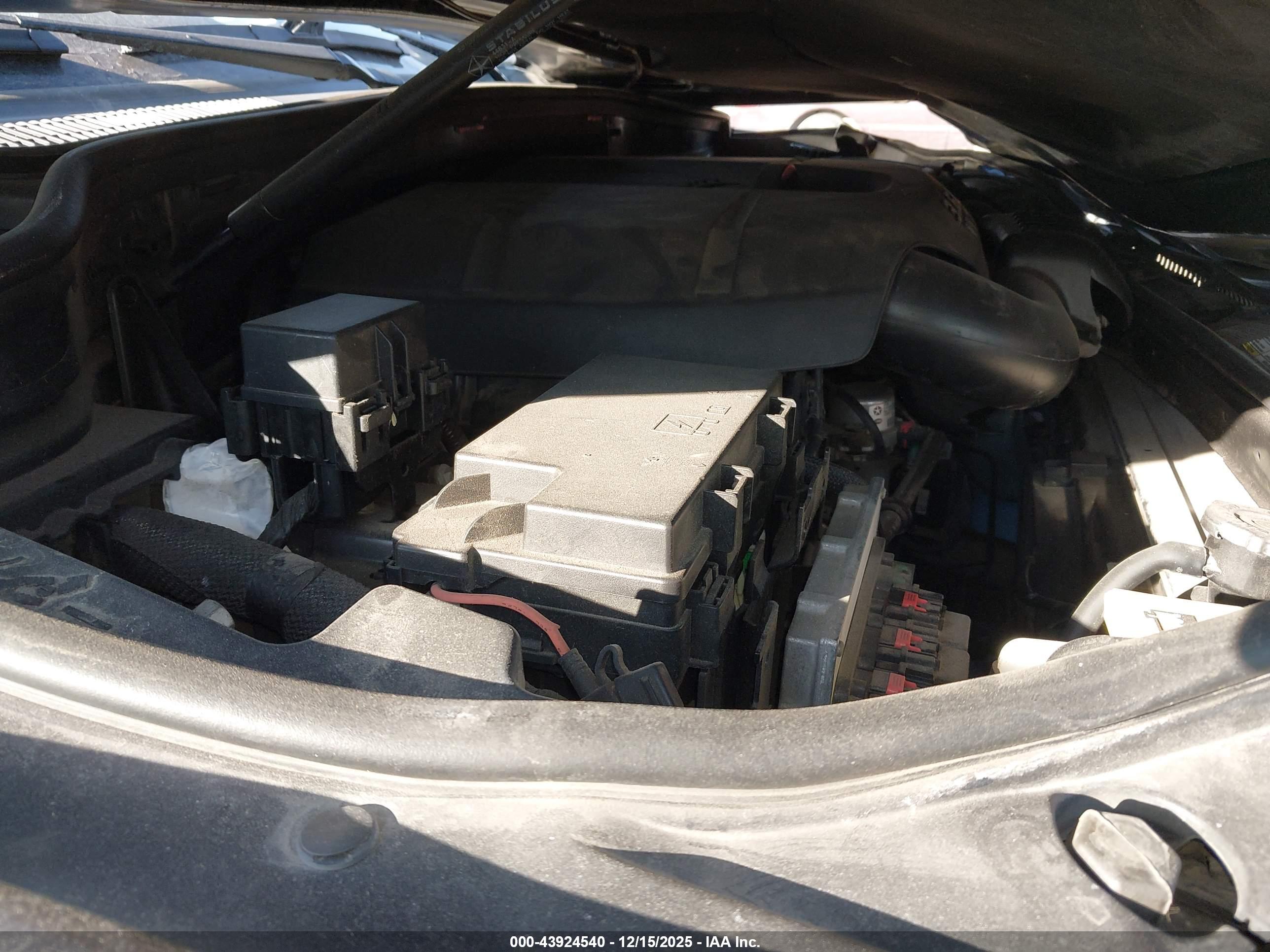 JEEP GRAND image 10