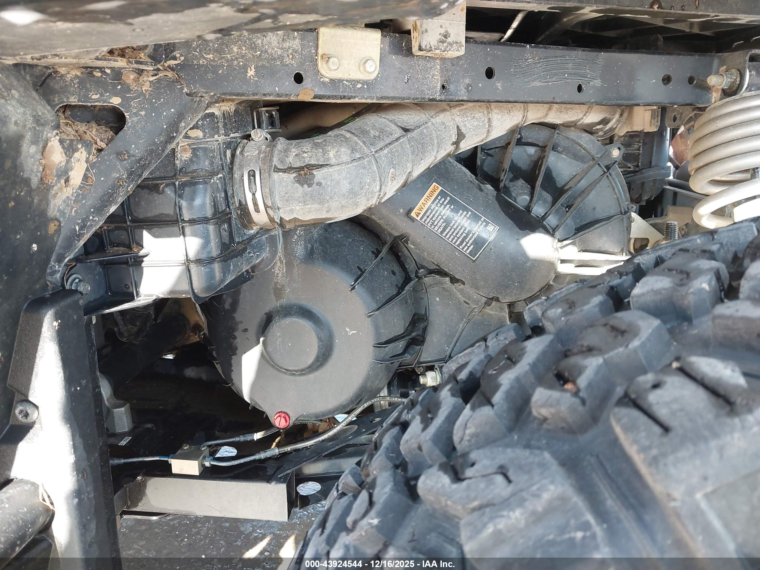 POLARIS RANGER image 9