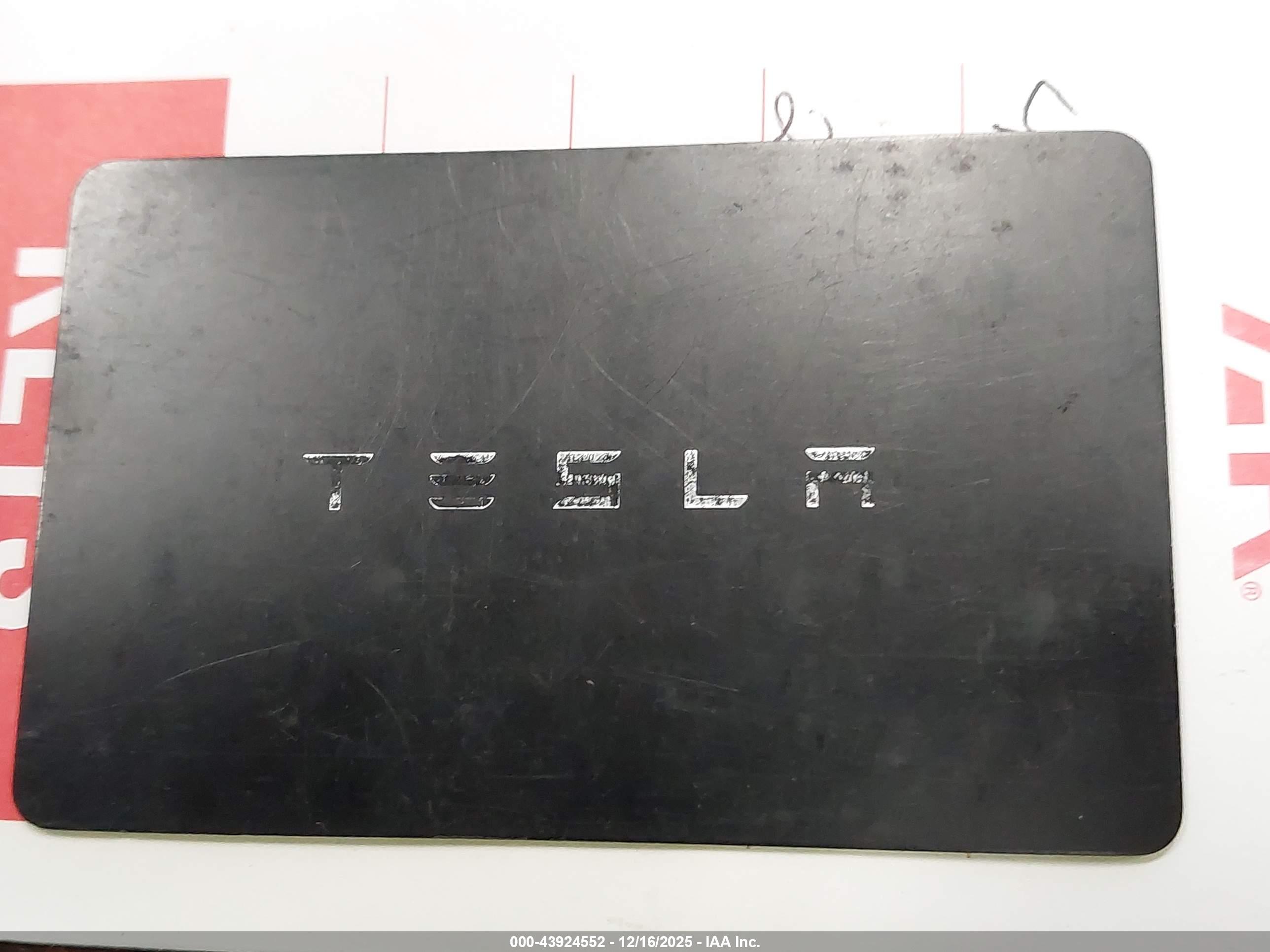 TESLA MODEL image 11