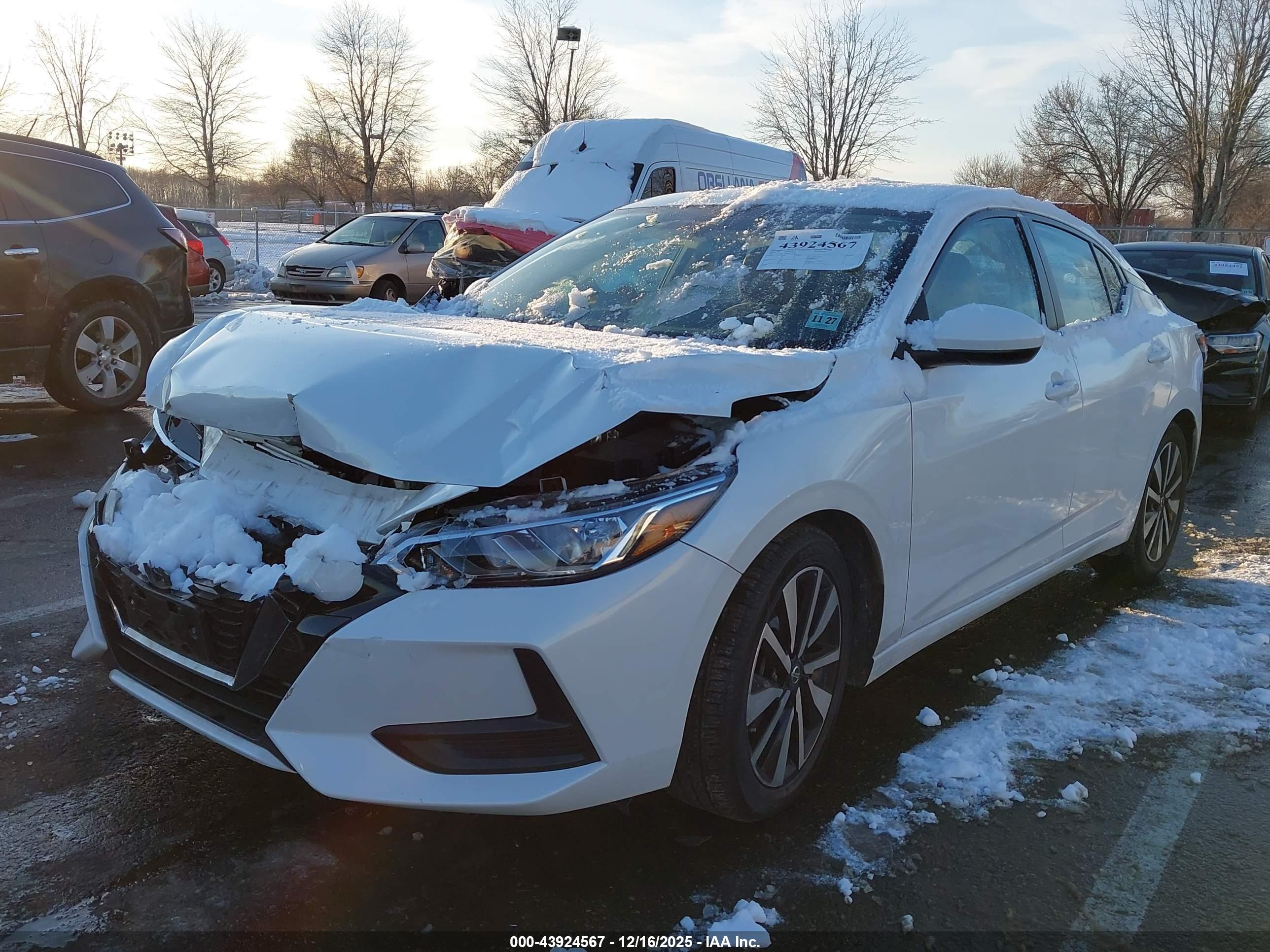 NISSAN SENTRA image 2