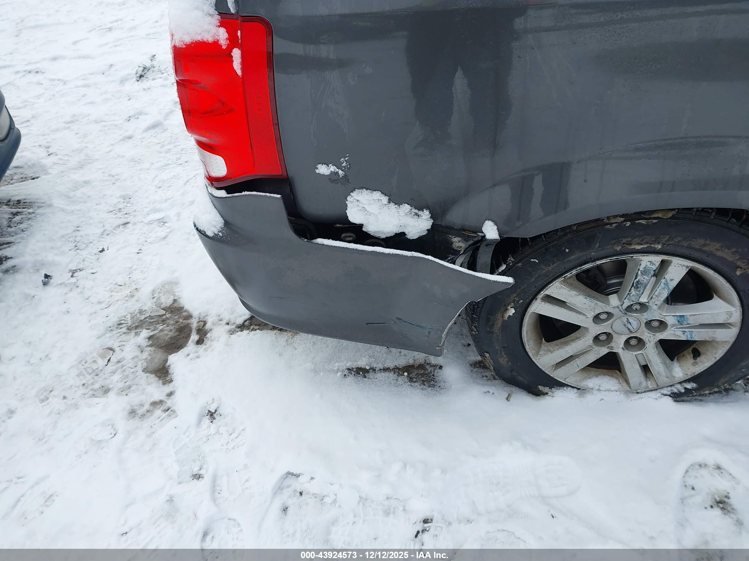 DODGE GRAND image 6
