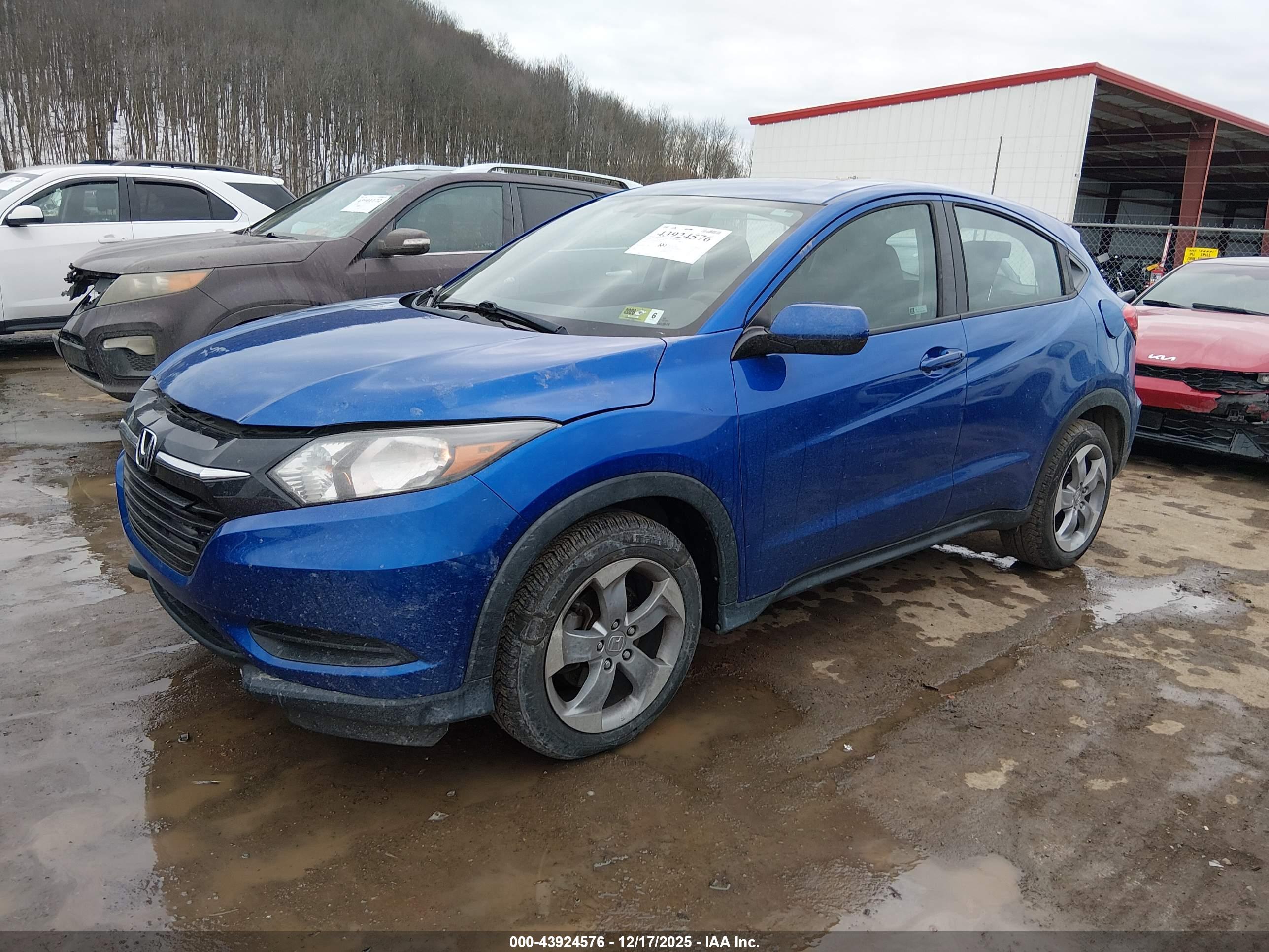 HONDA HR-V image 2
