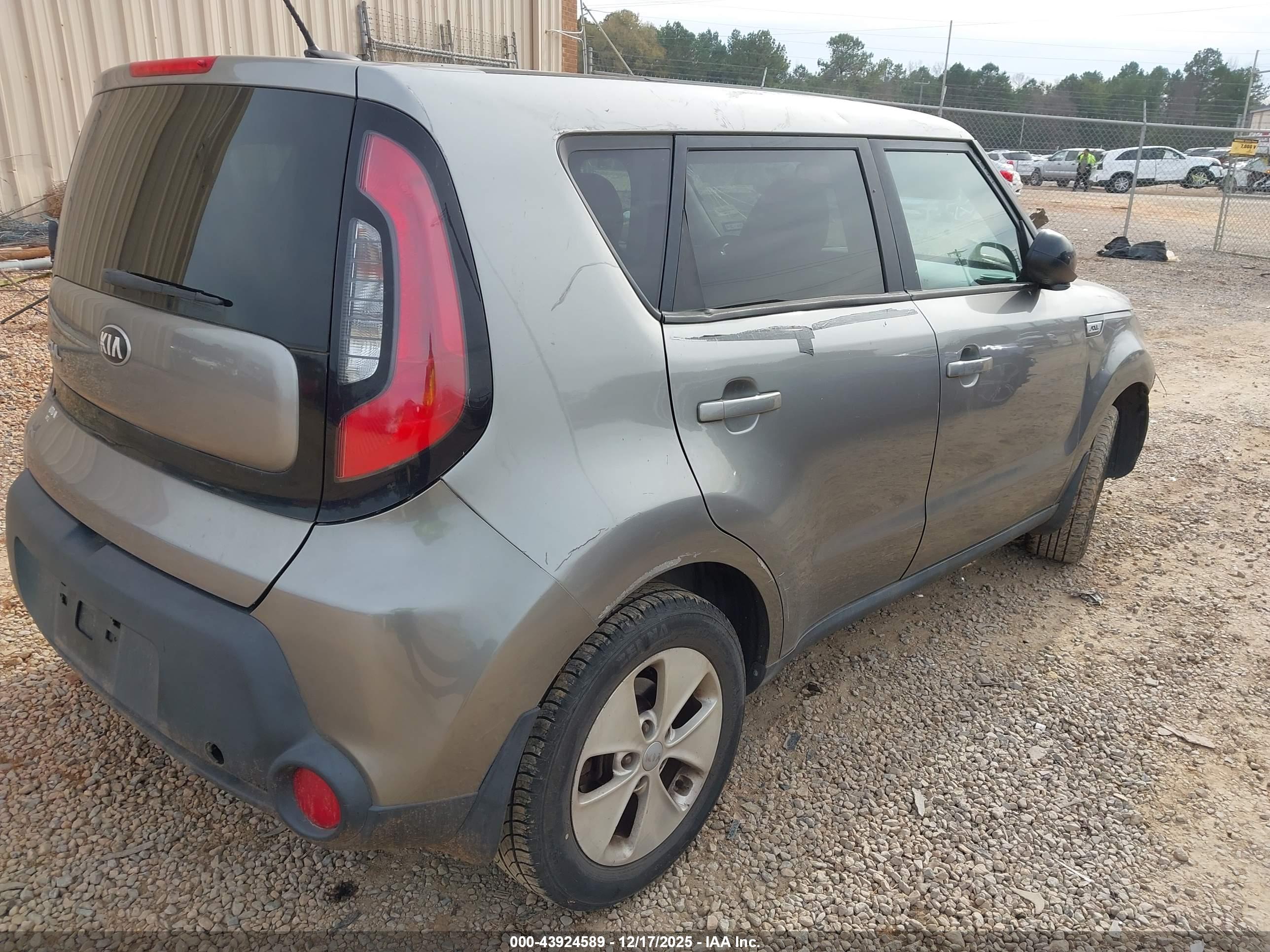 KIA SOUL image 4