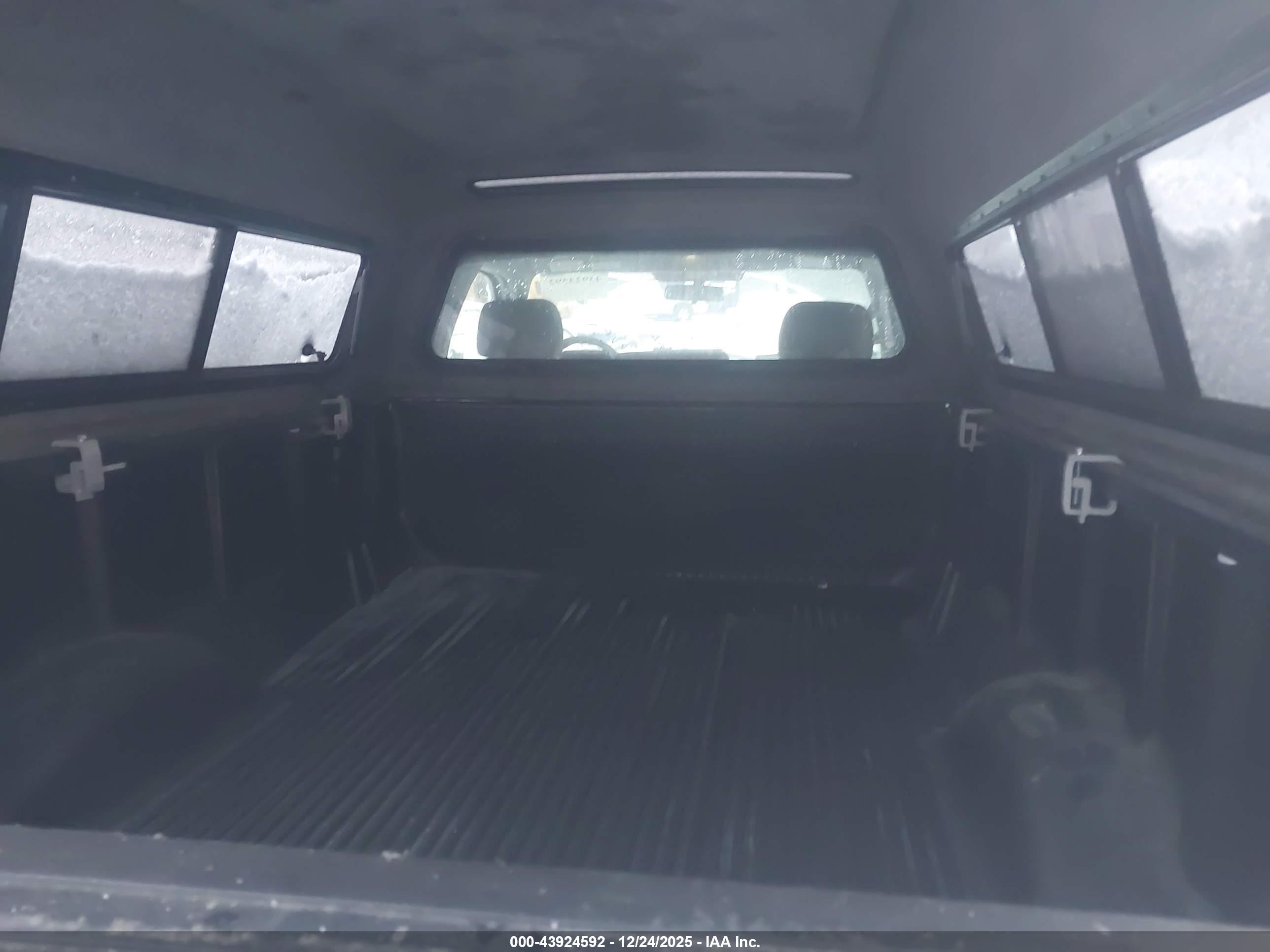 FORD F-150 image 8