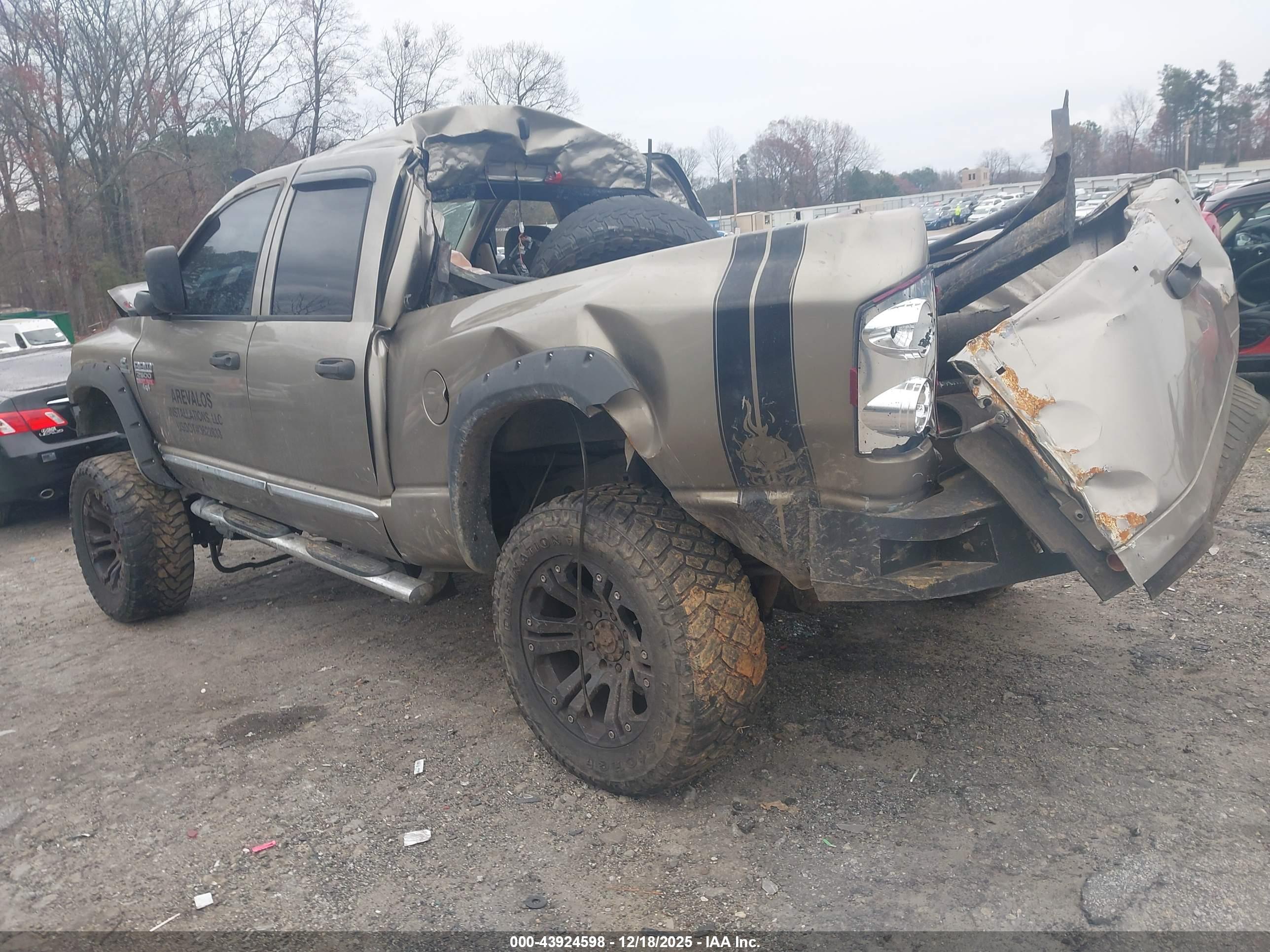 DODGE RAM image 3