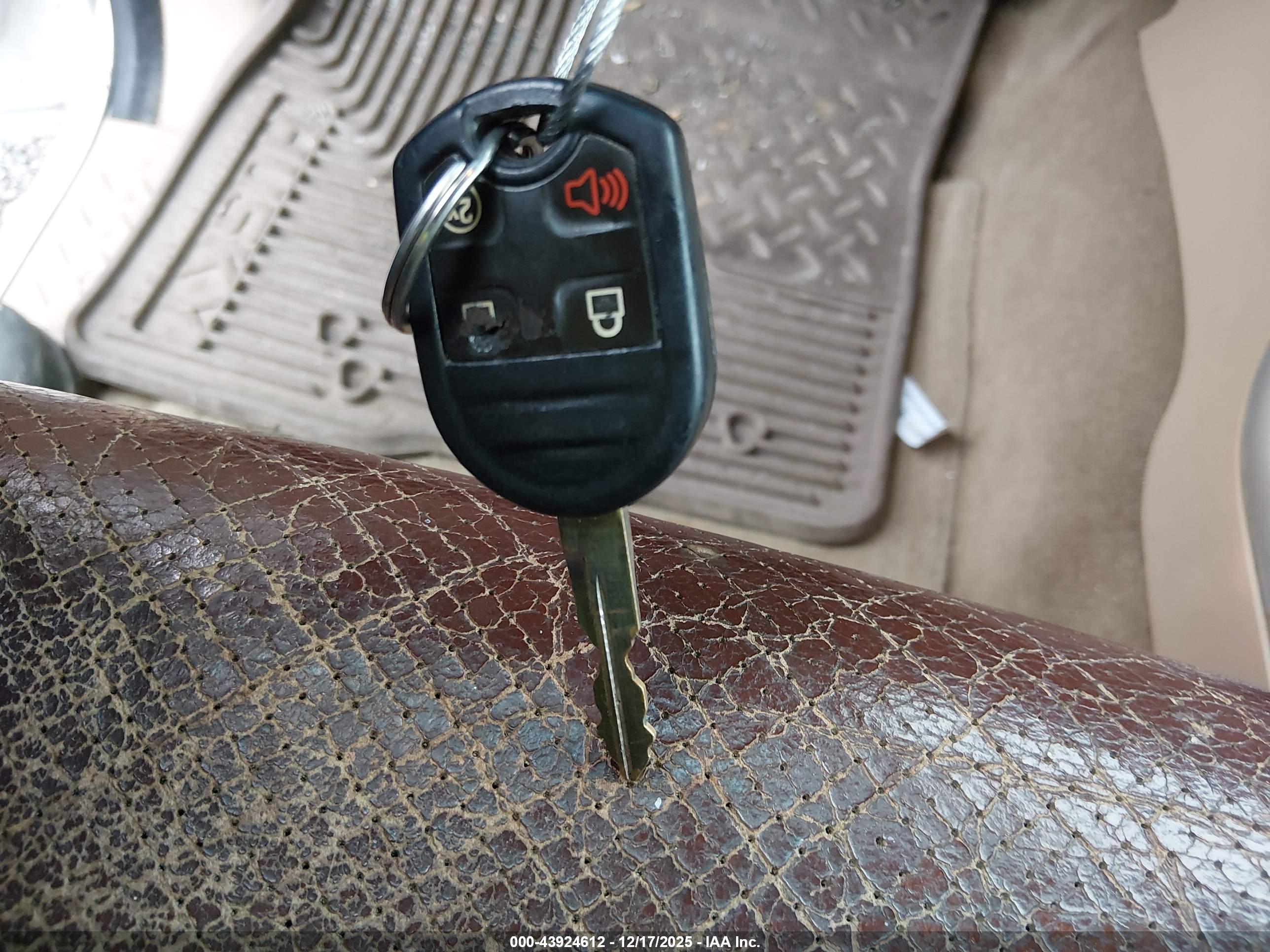 FORD F-150 image 11