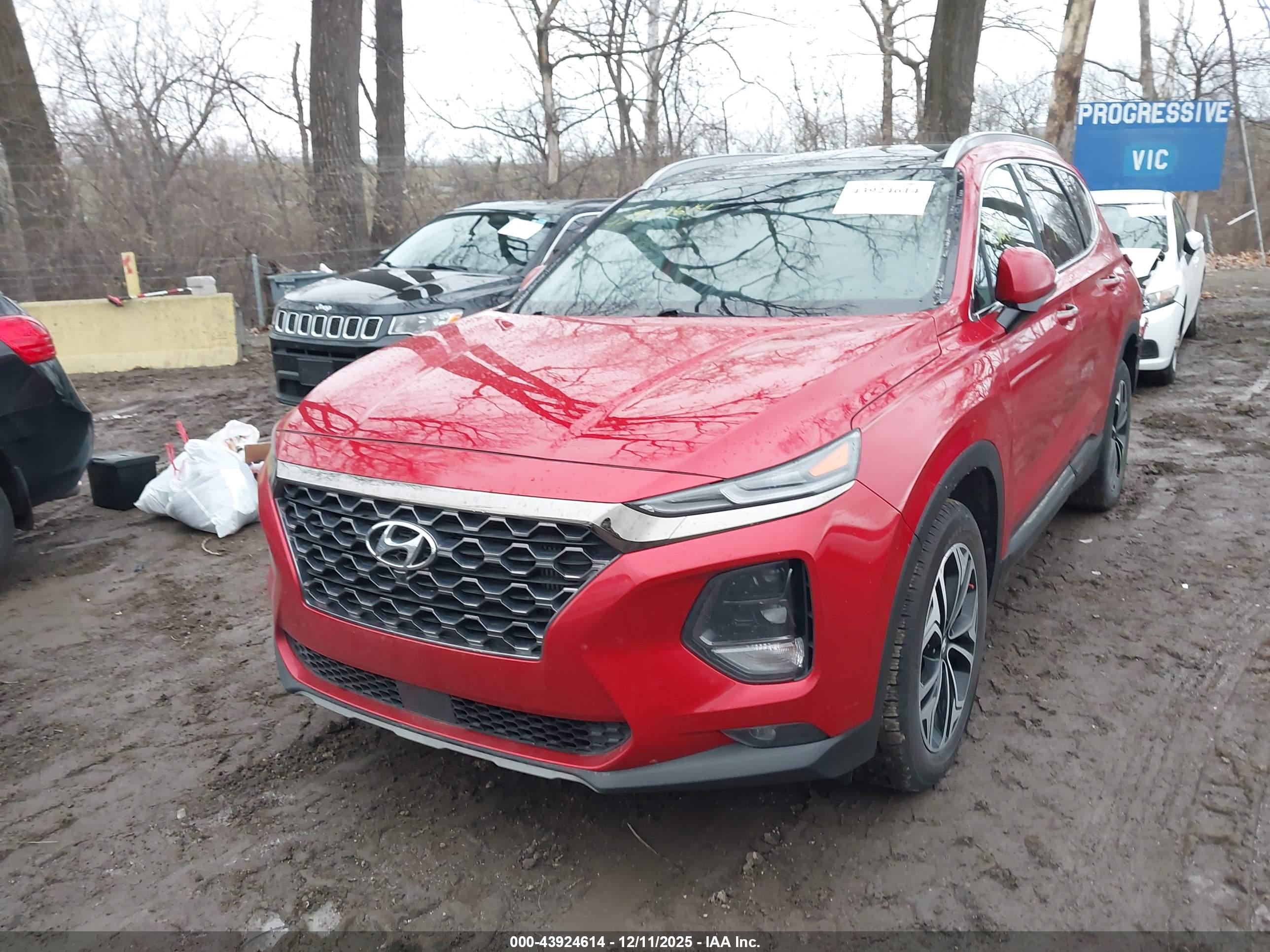HYUNDAI SANTA image 2