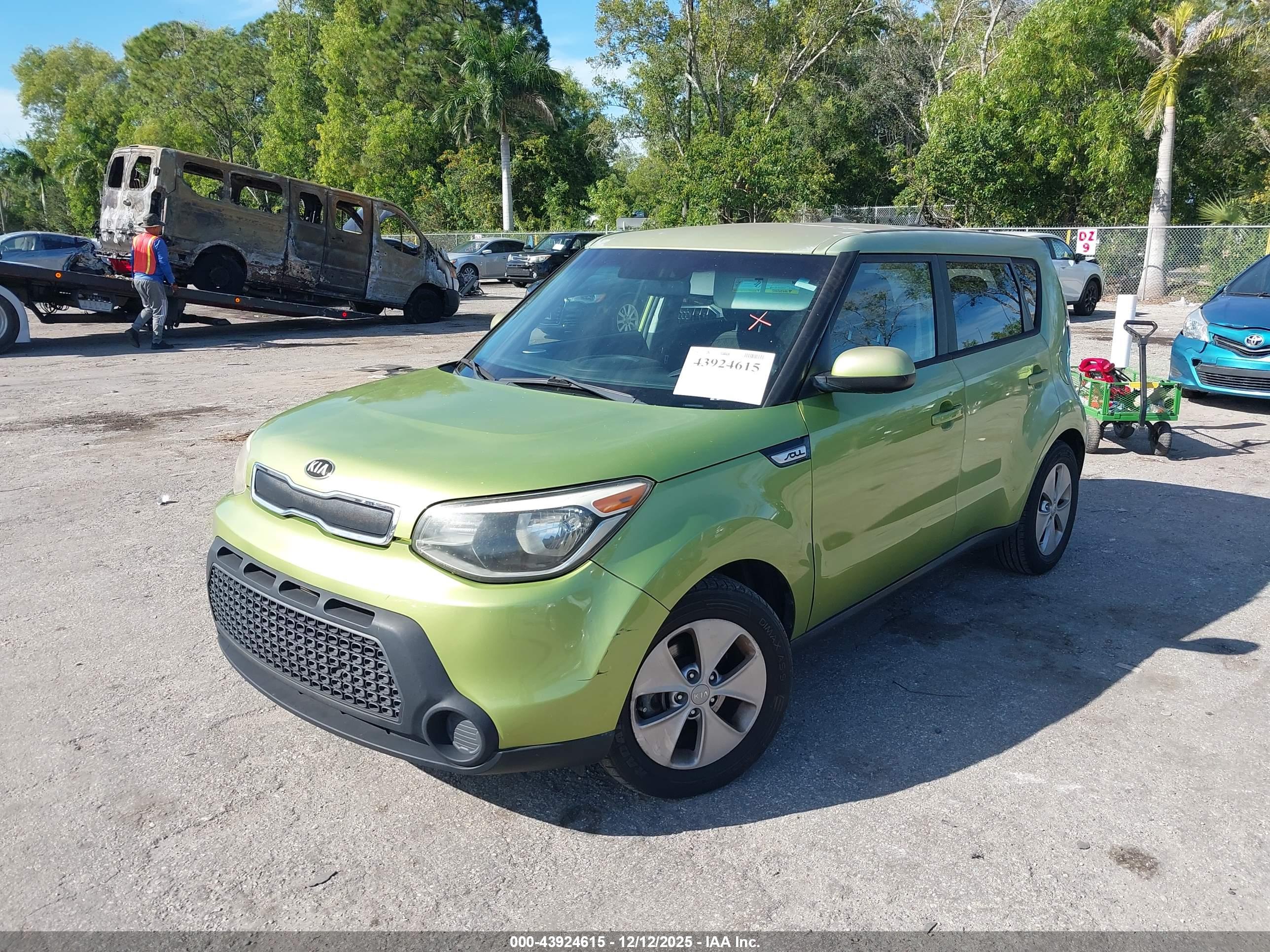 KIA SOUL image 2