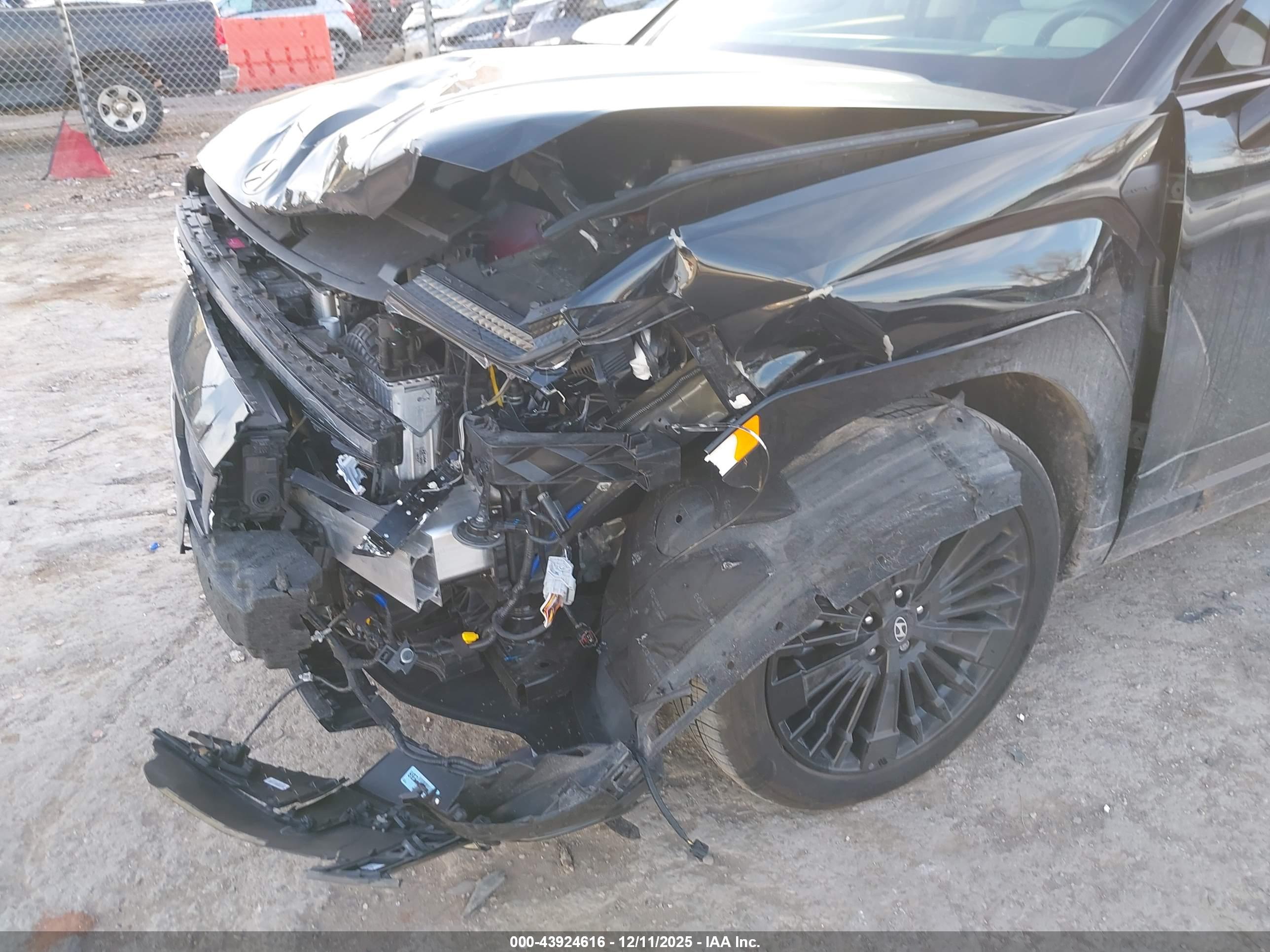 HYUNDAI SANTA image 6