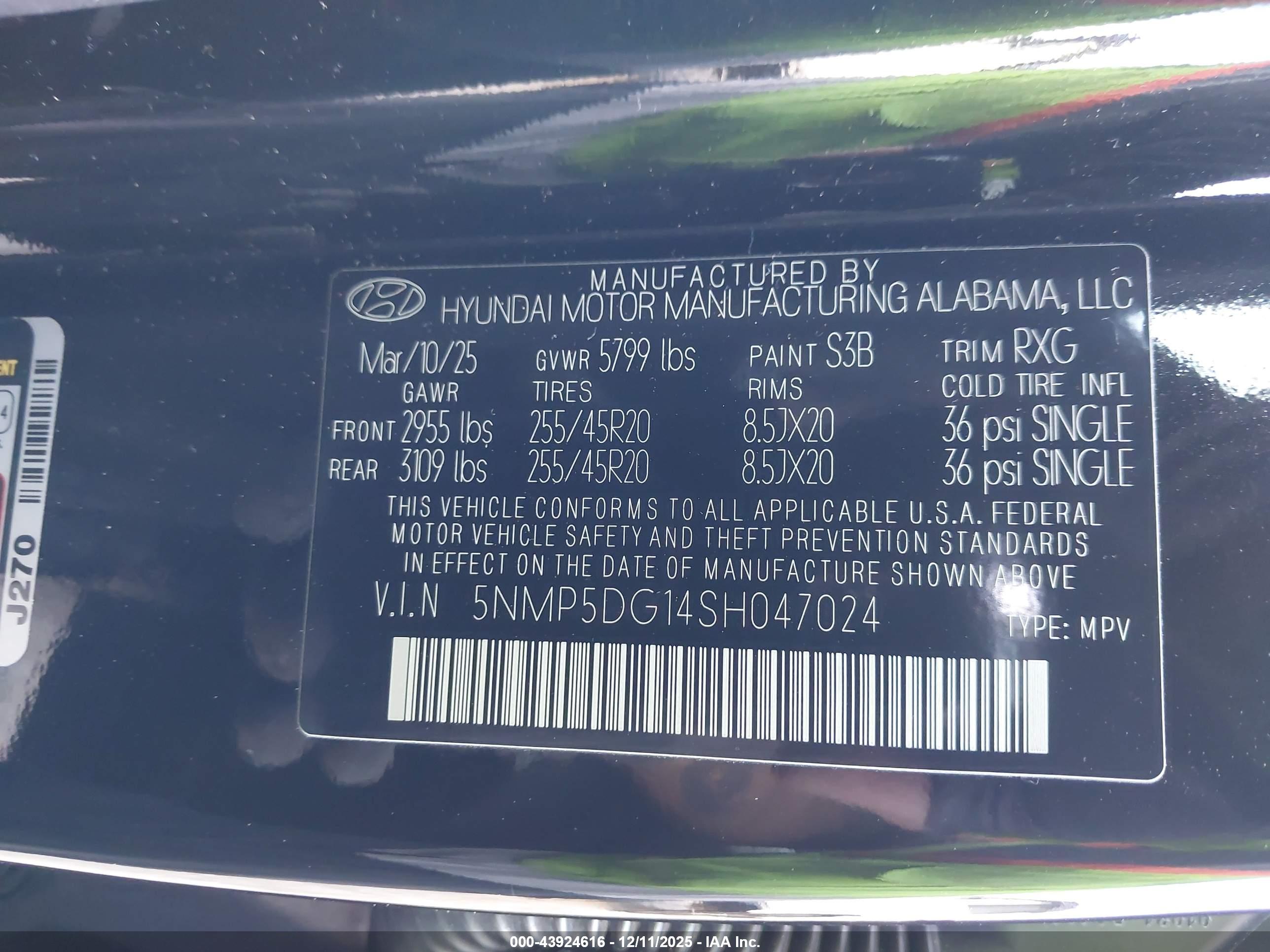HYUNDAI SANTA image 9