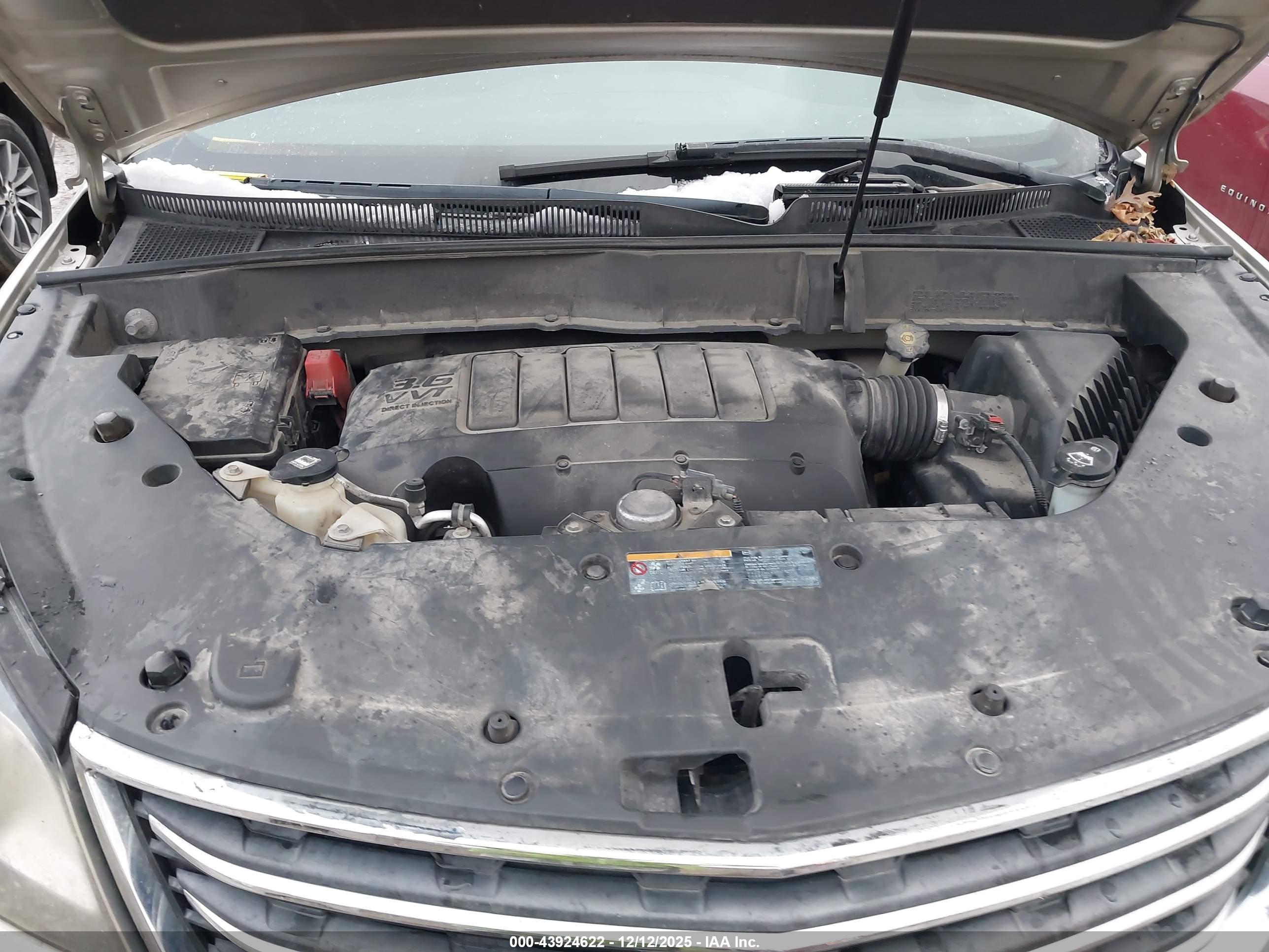 CHEVROLET TRAVERSE image 10