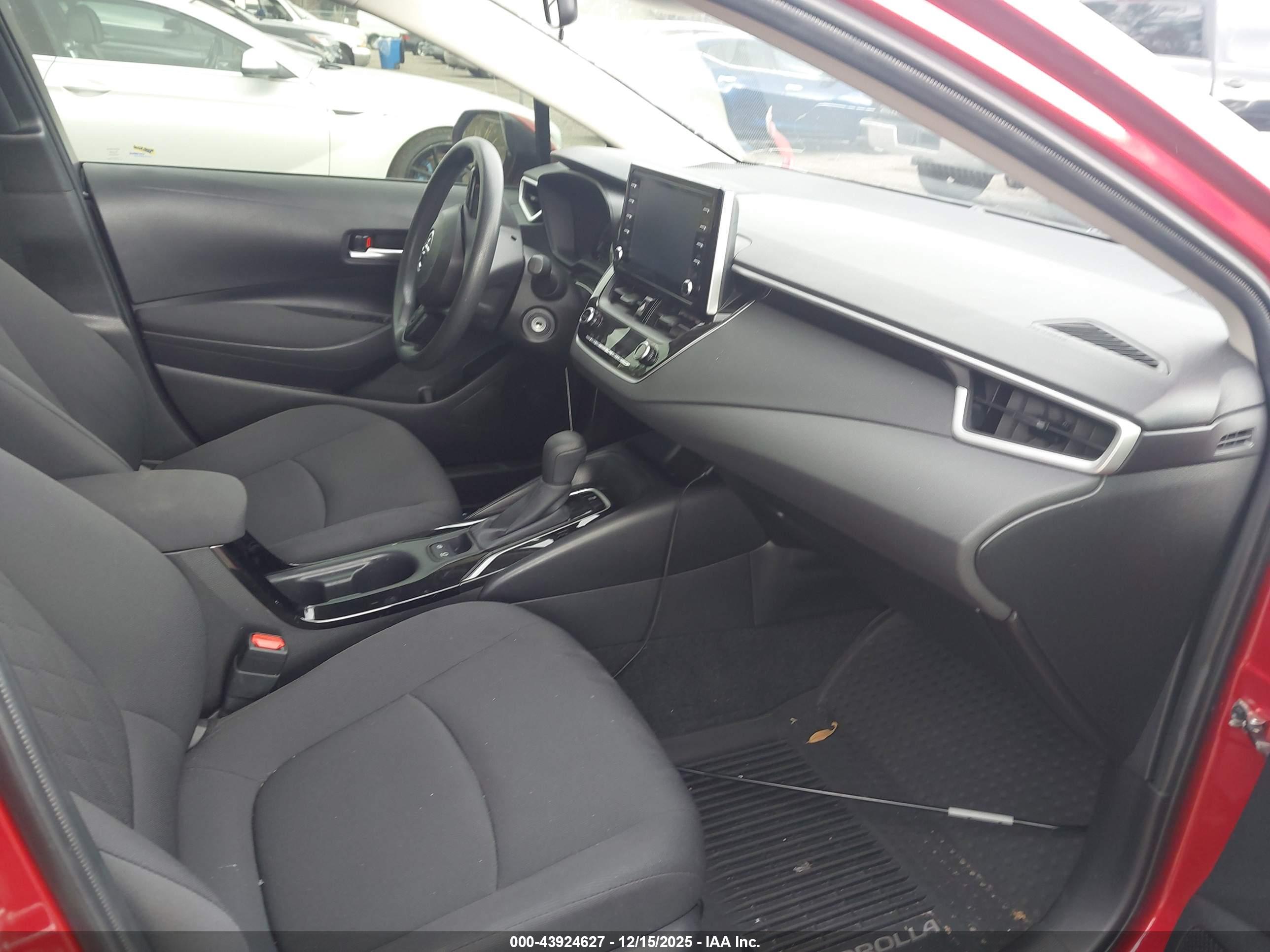 TOYOTA COROLLA image 5