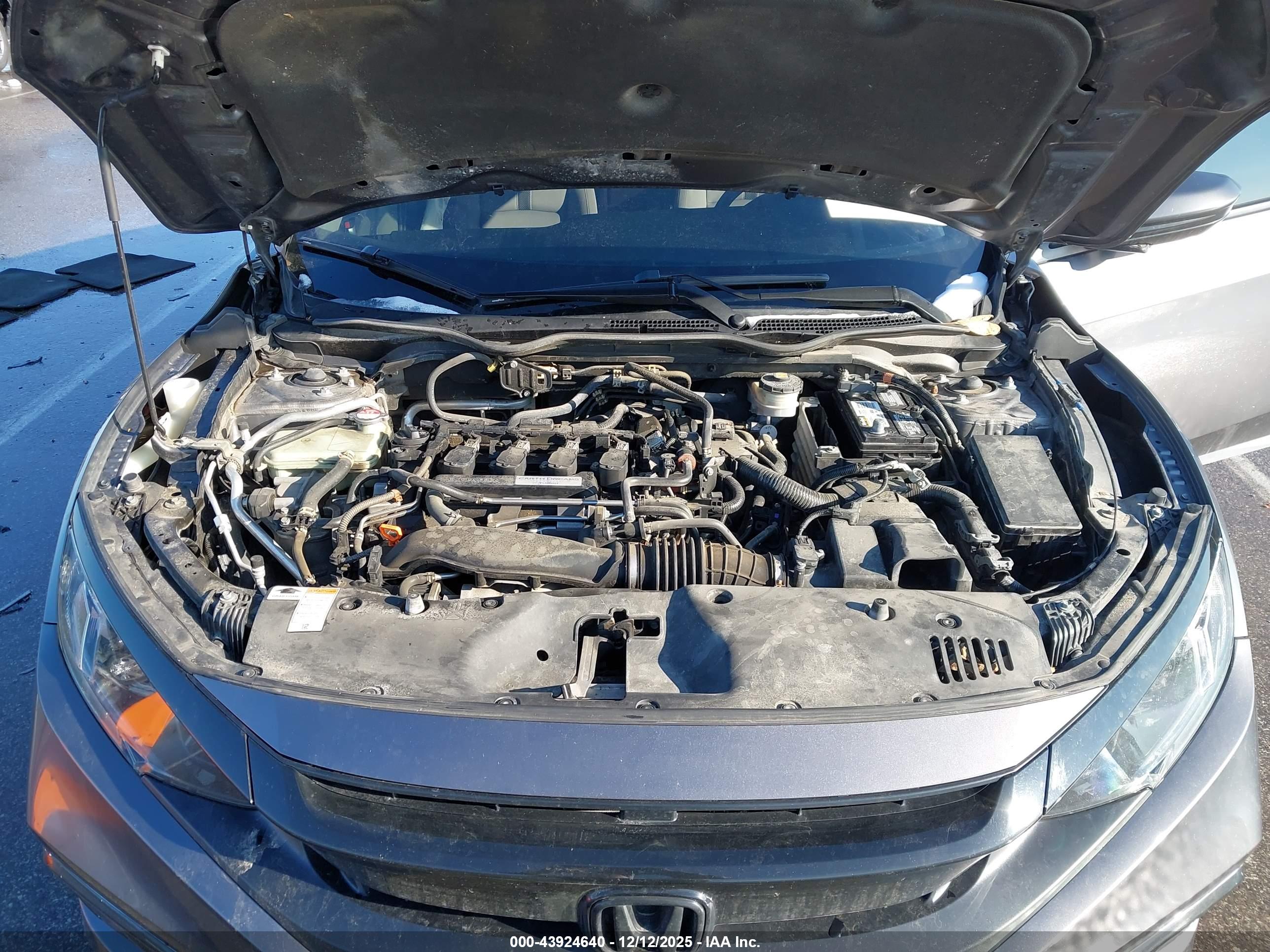 HONDA CIVIC image 10