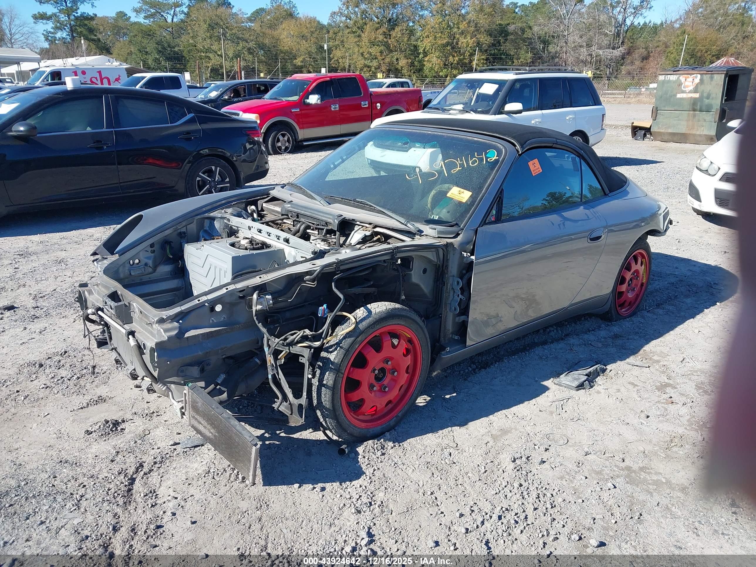 PORSCHE 911 image 6