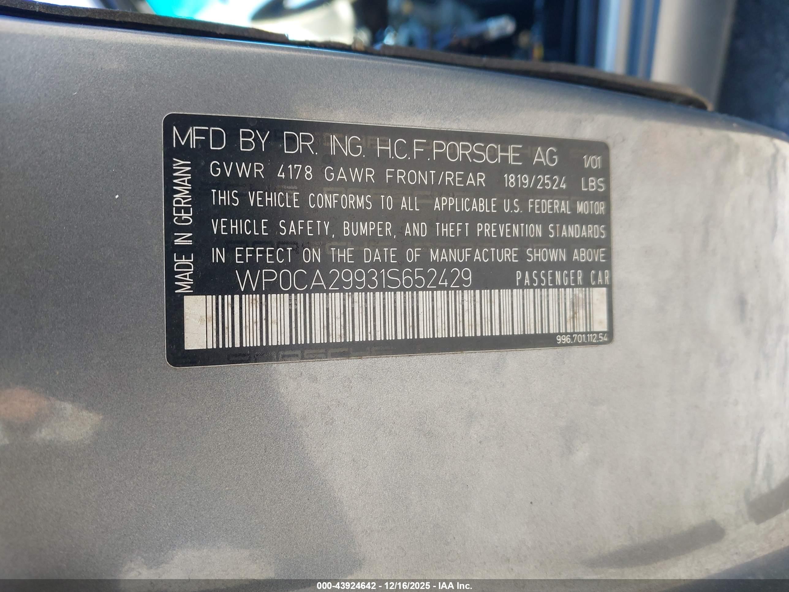 PORSCHE 911 image 9