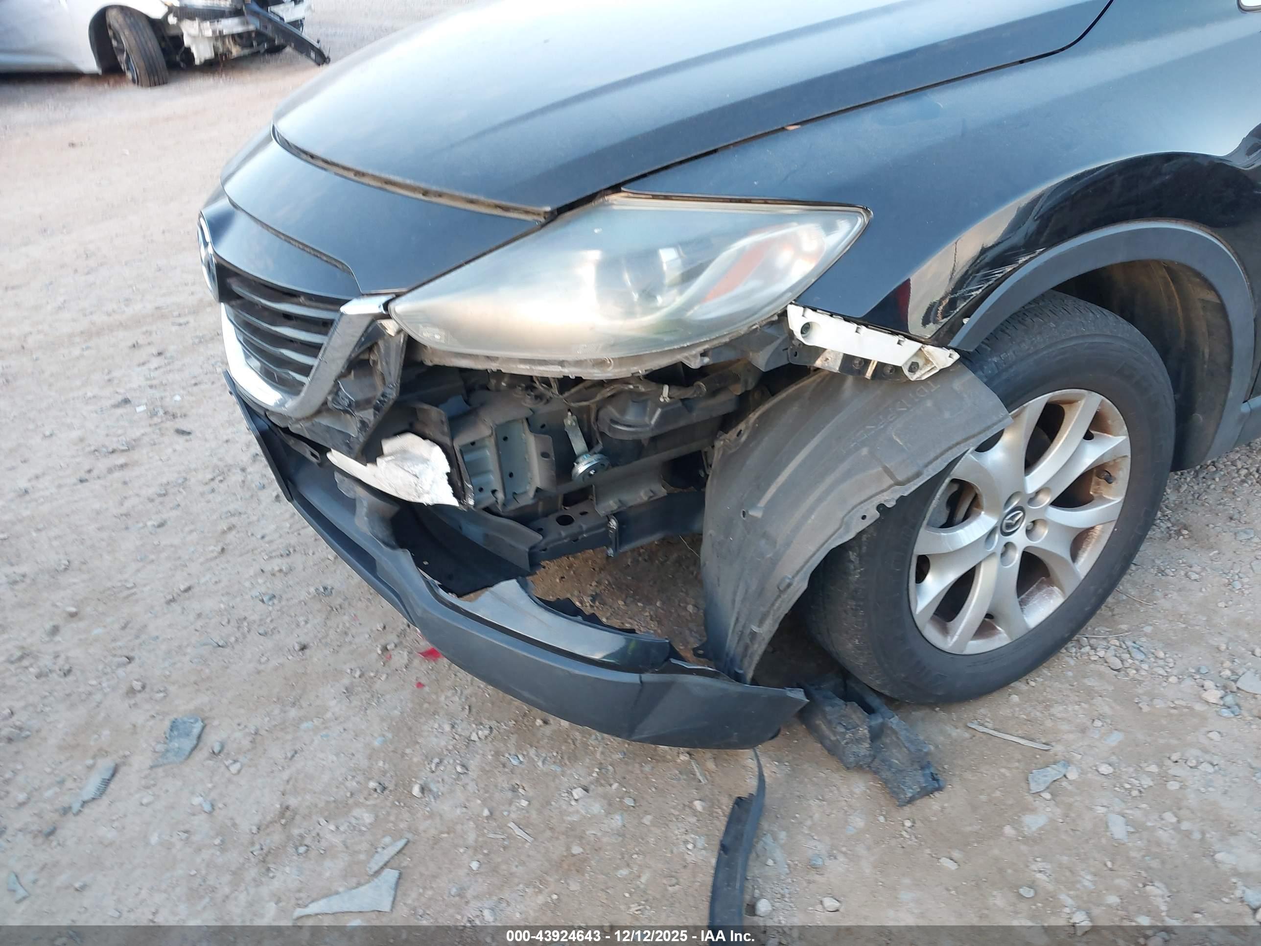 MAZDA CX-9 image 6