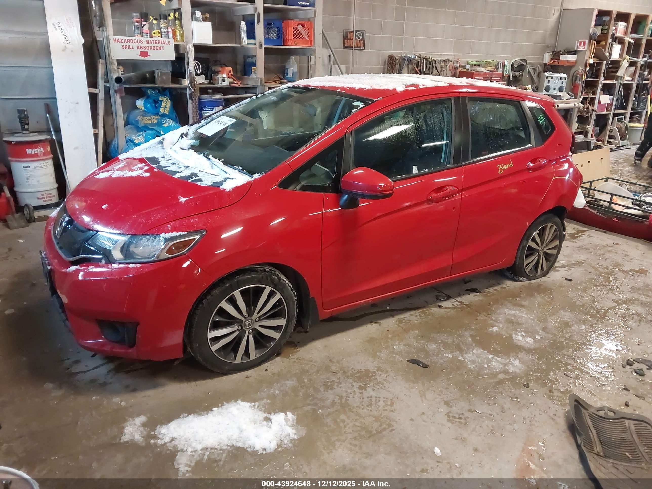 HONDA FIT image 2