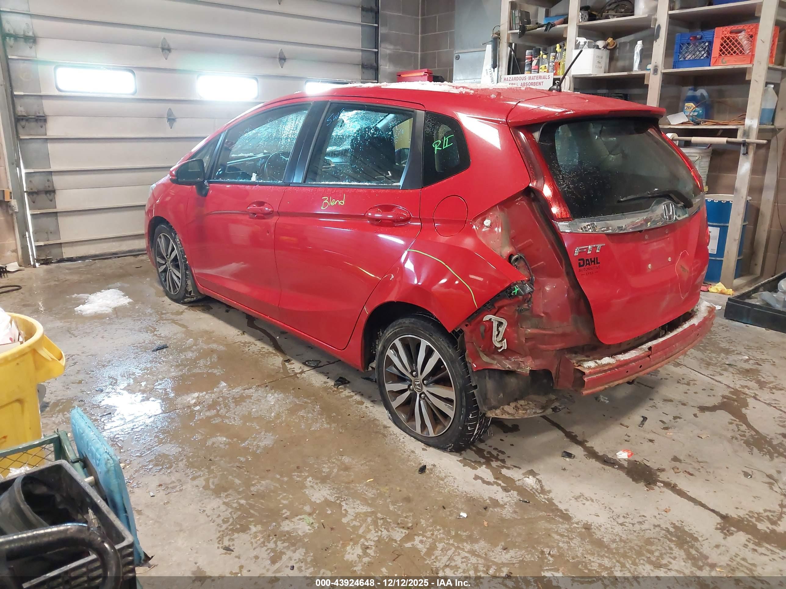 HONDA FIT image 3