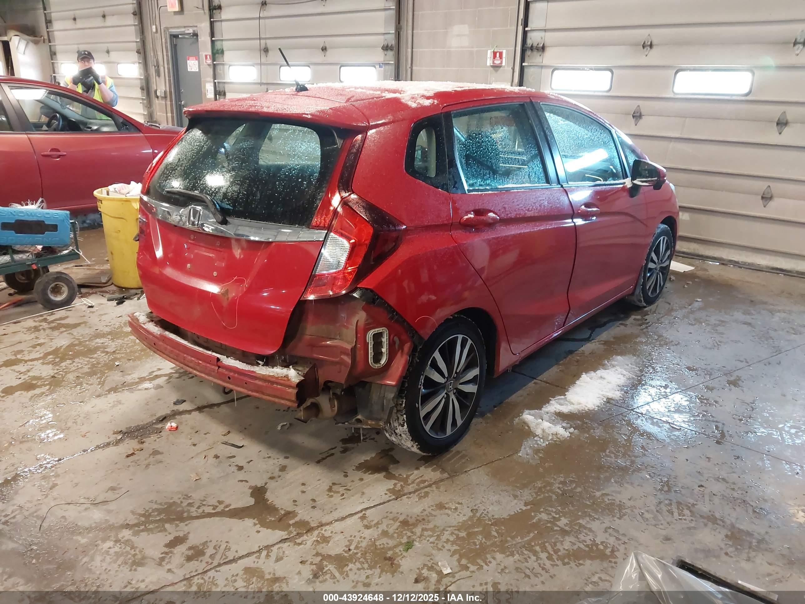 HONDA FIT image 4