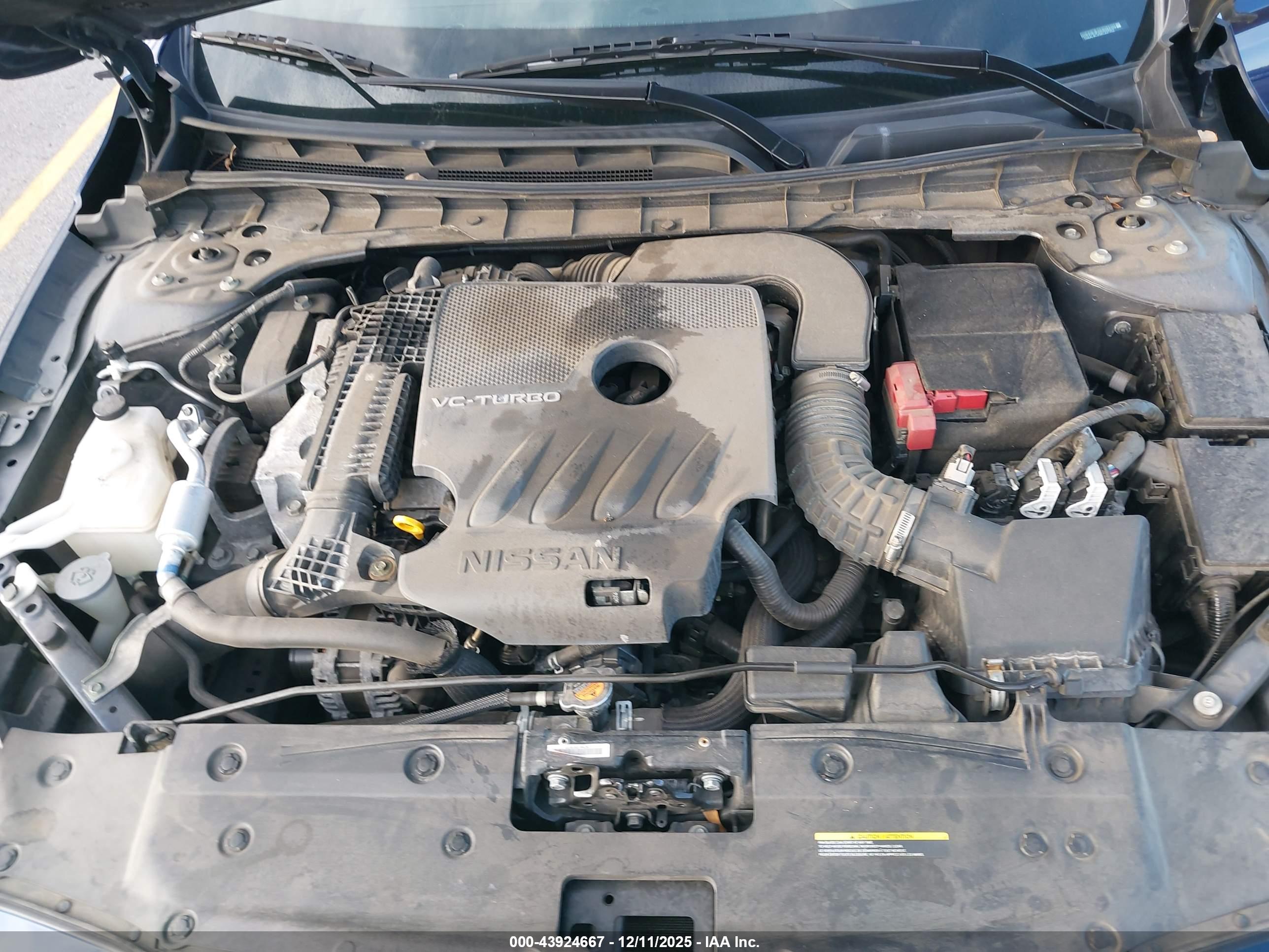 NISSAN ALTIMA image 10
