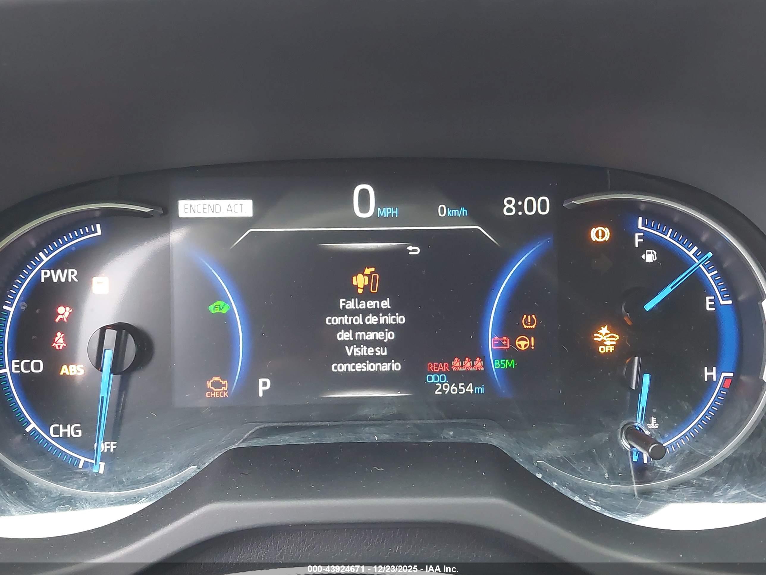 TOYOTA RAV4 image 7