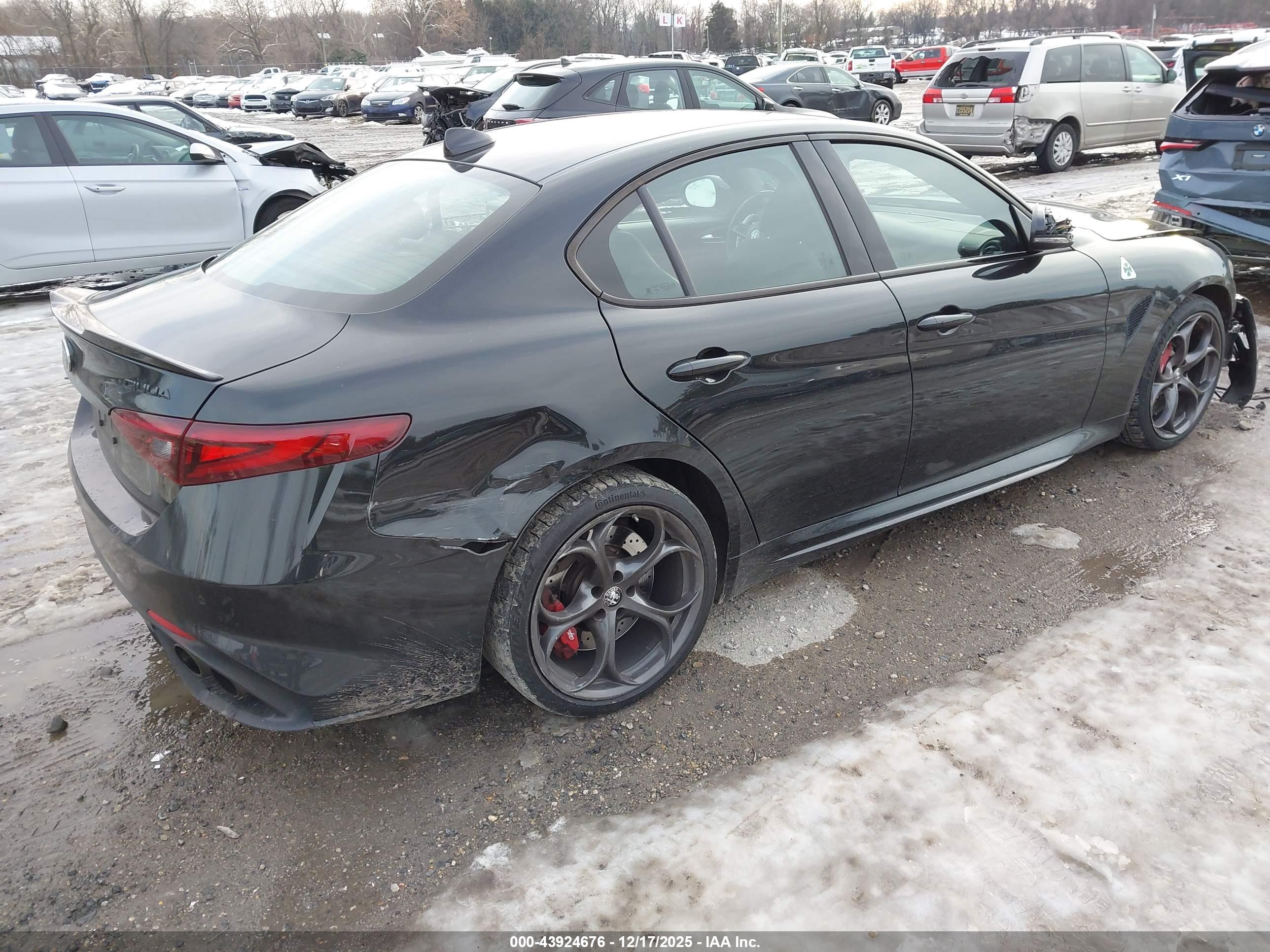ALFA ROMEO image 4