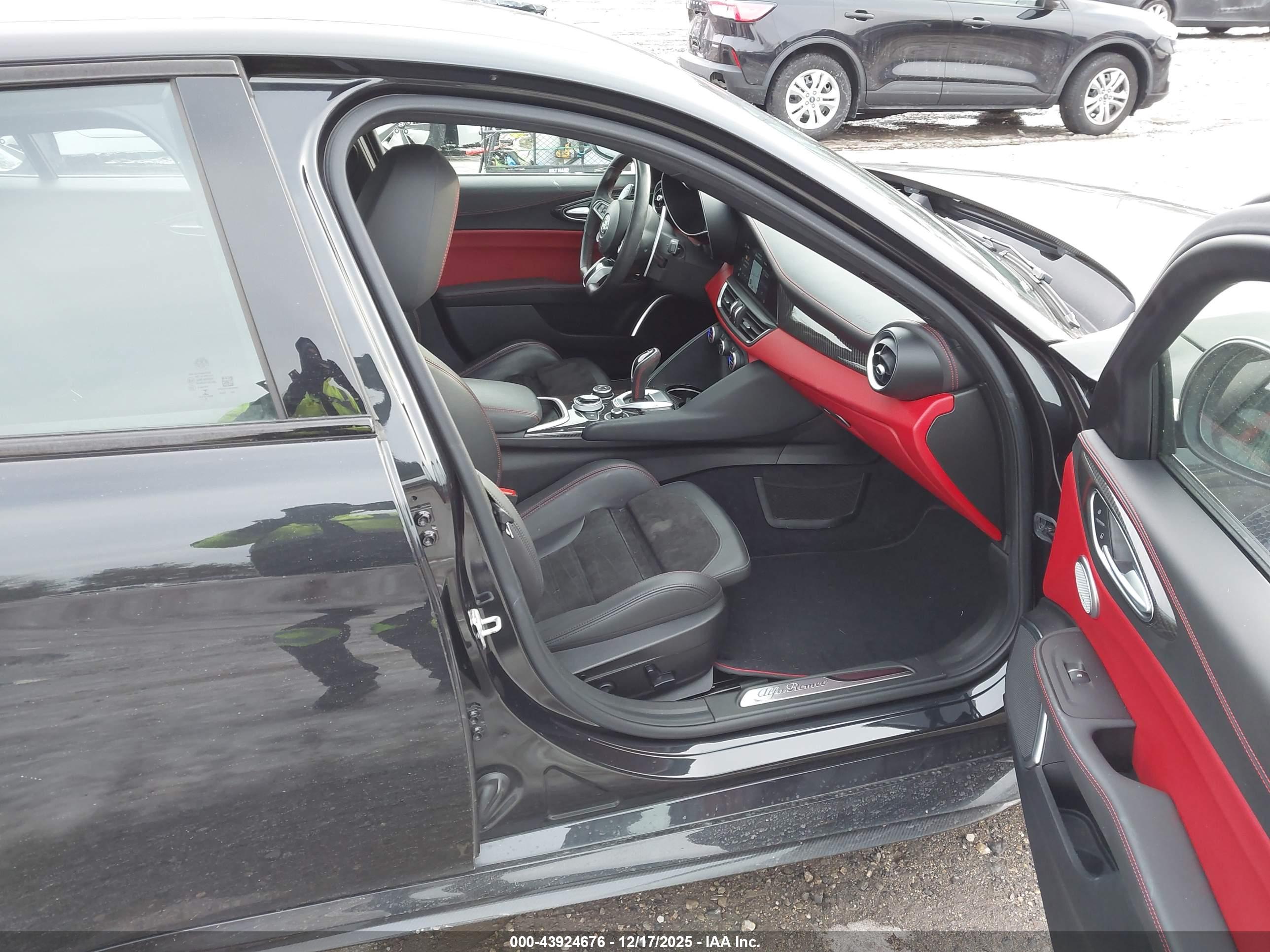 ALFA ROMEO image 5