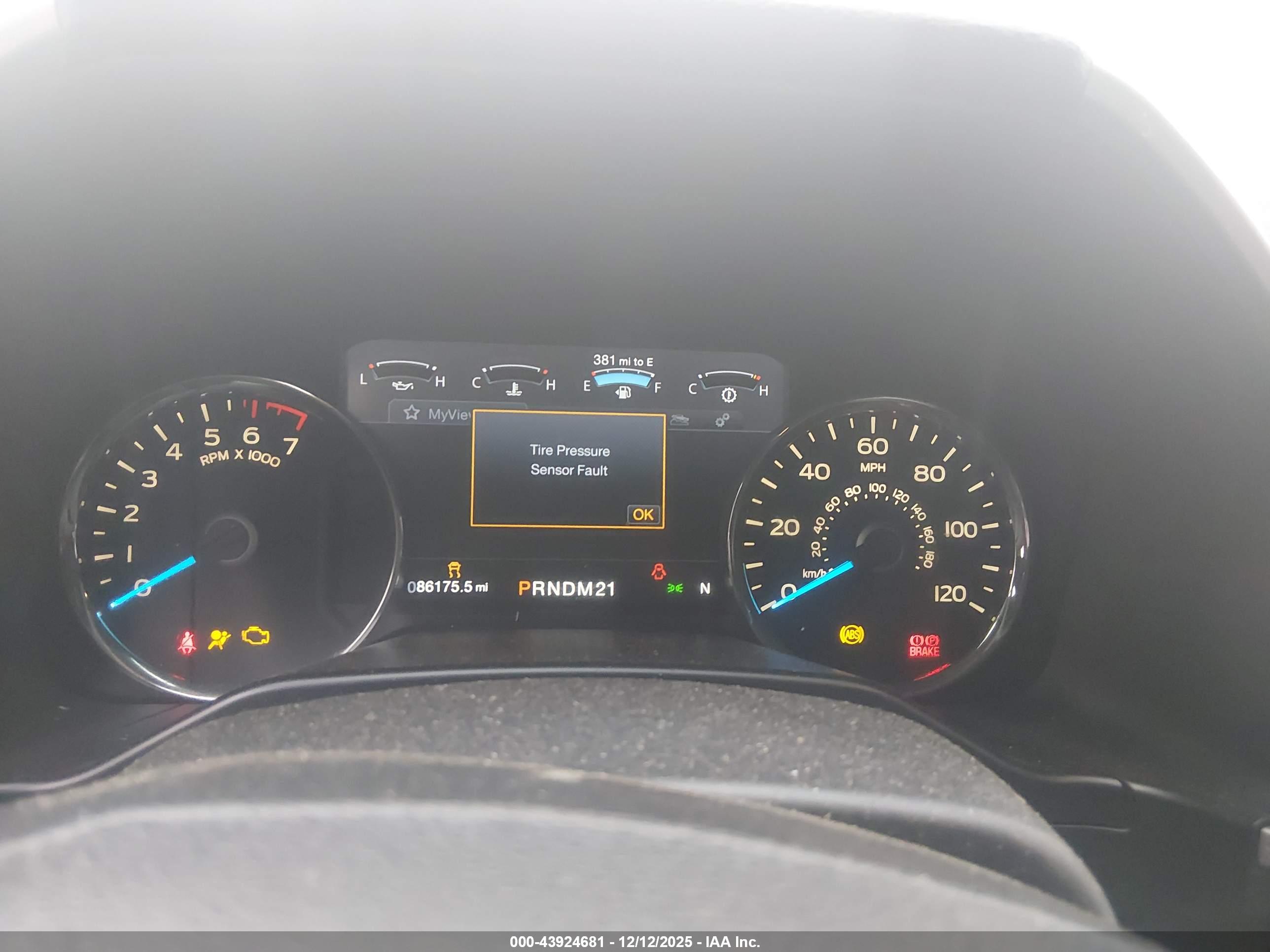 FORD F-150 image 7