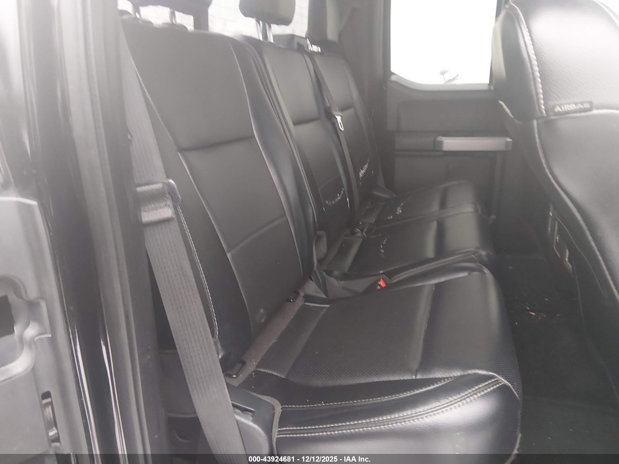 FORD F-150 image 8