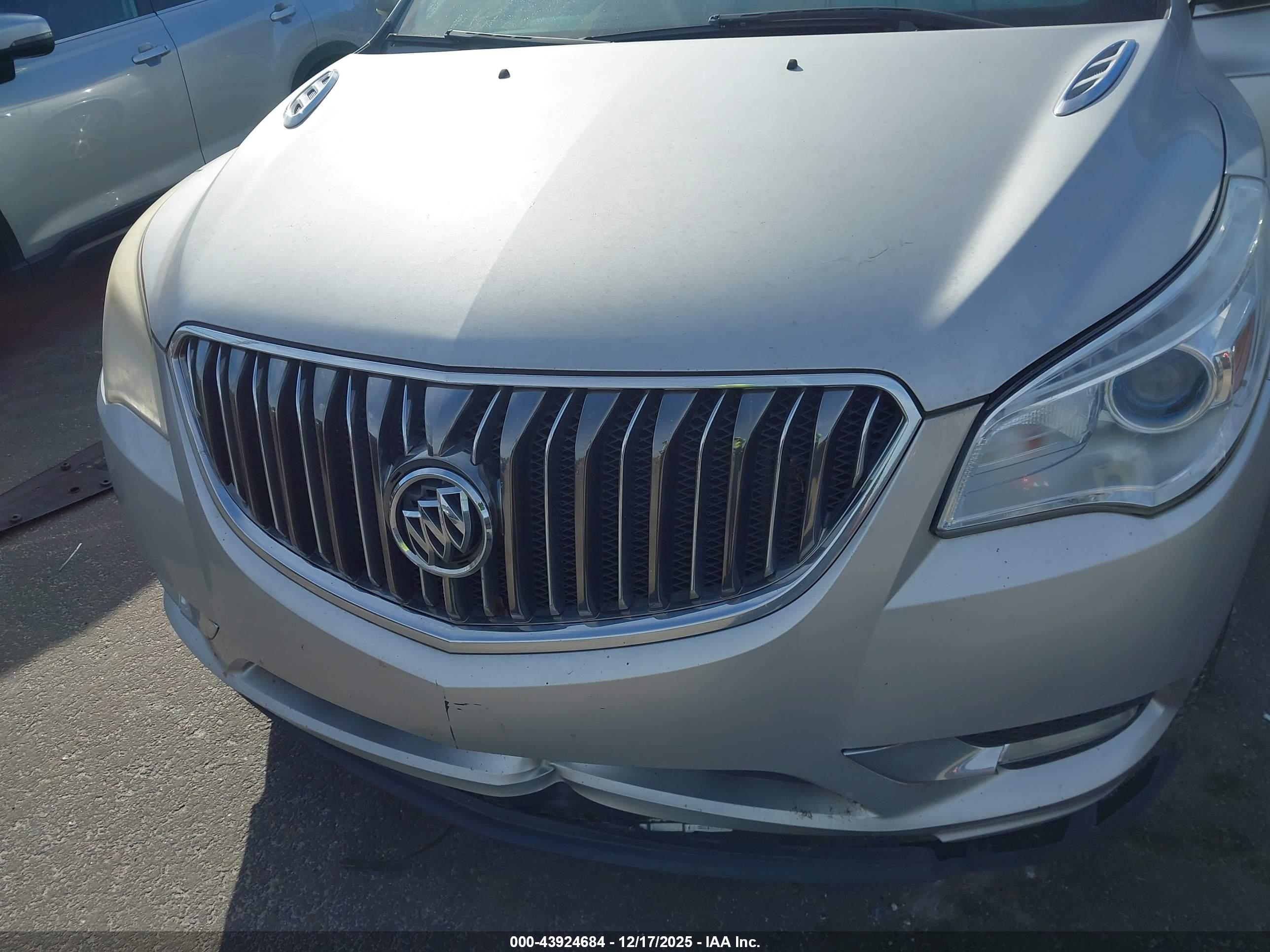 BUICK ENCLAVE image 6