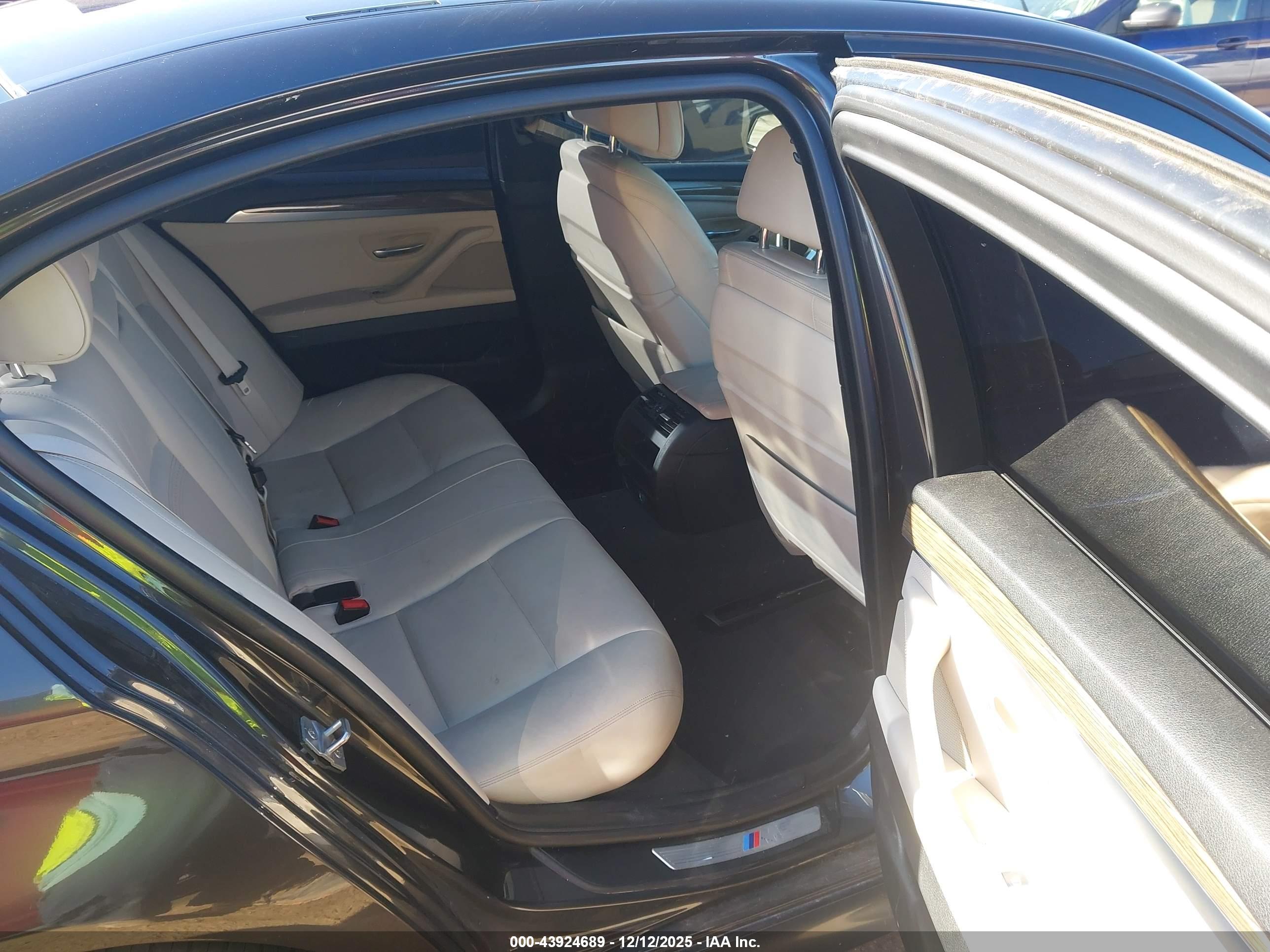 BMW 535D image 8