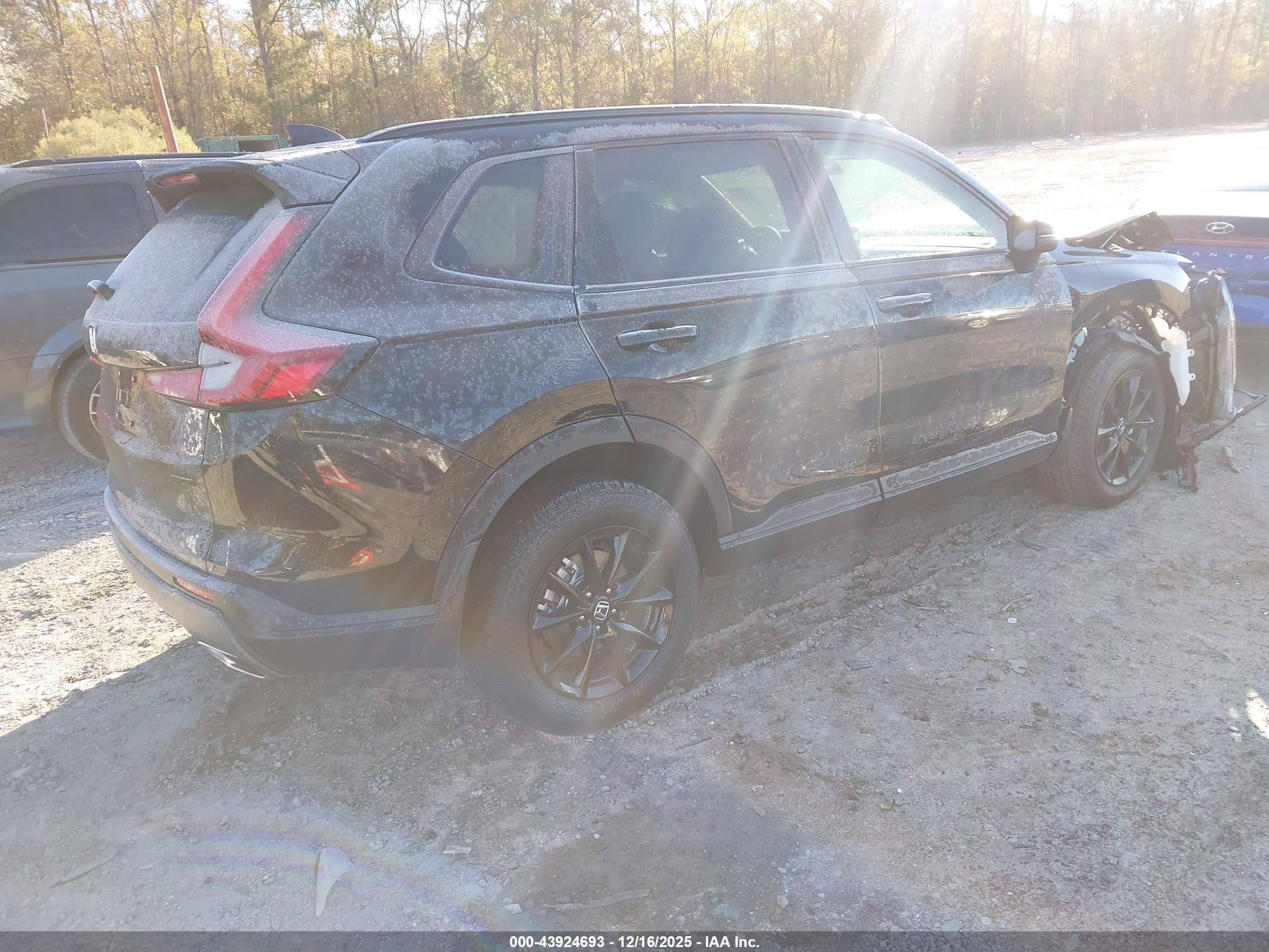 HONDA CR-V image 4