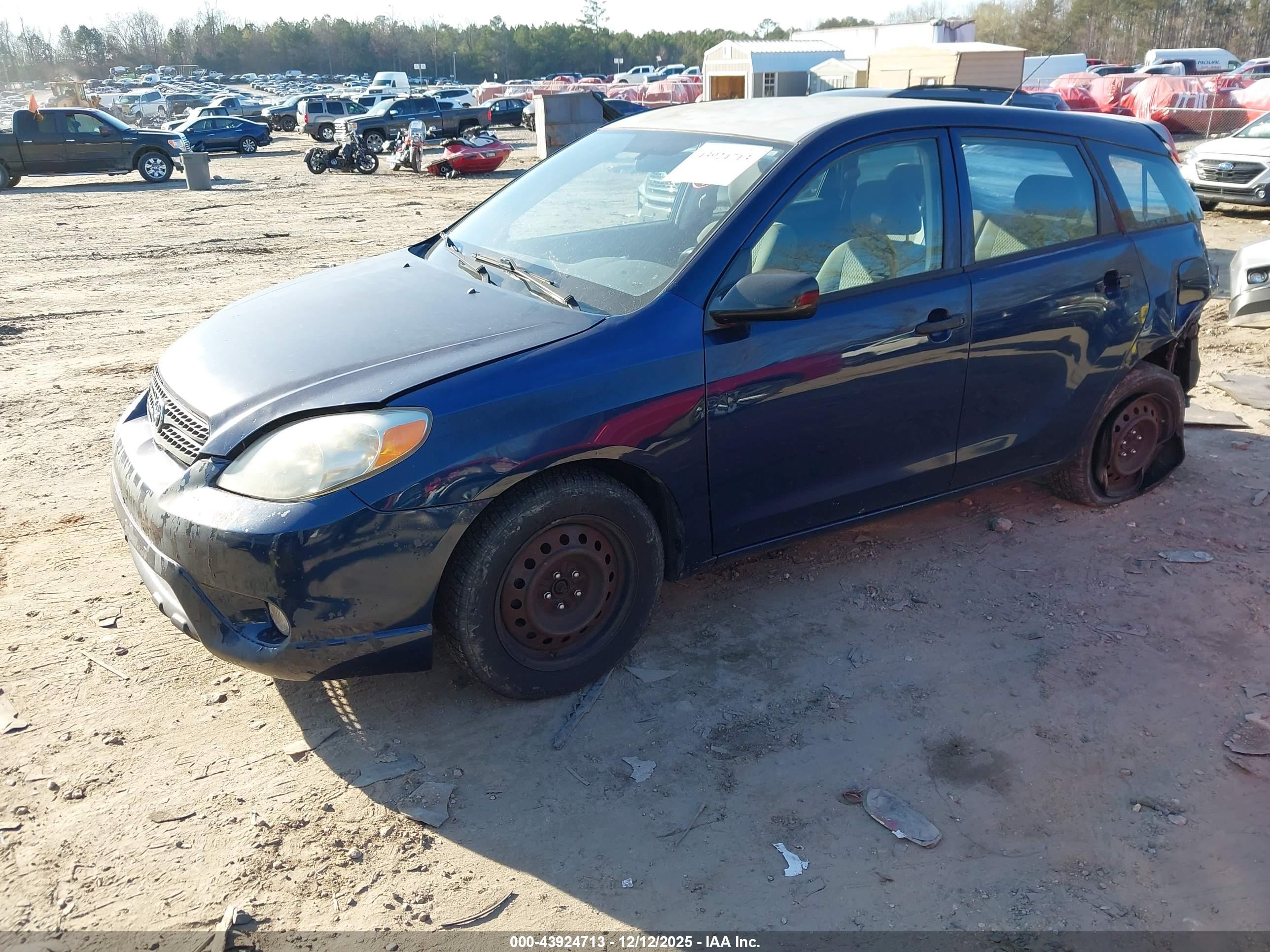 TOYOTA MATRIX image 2