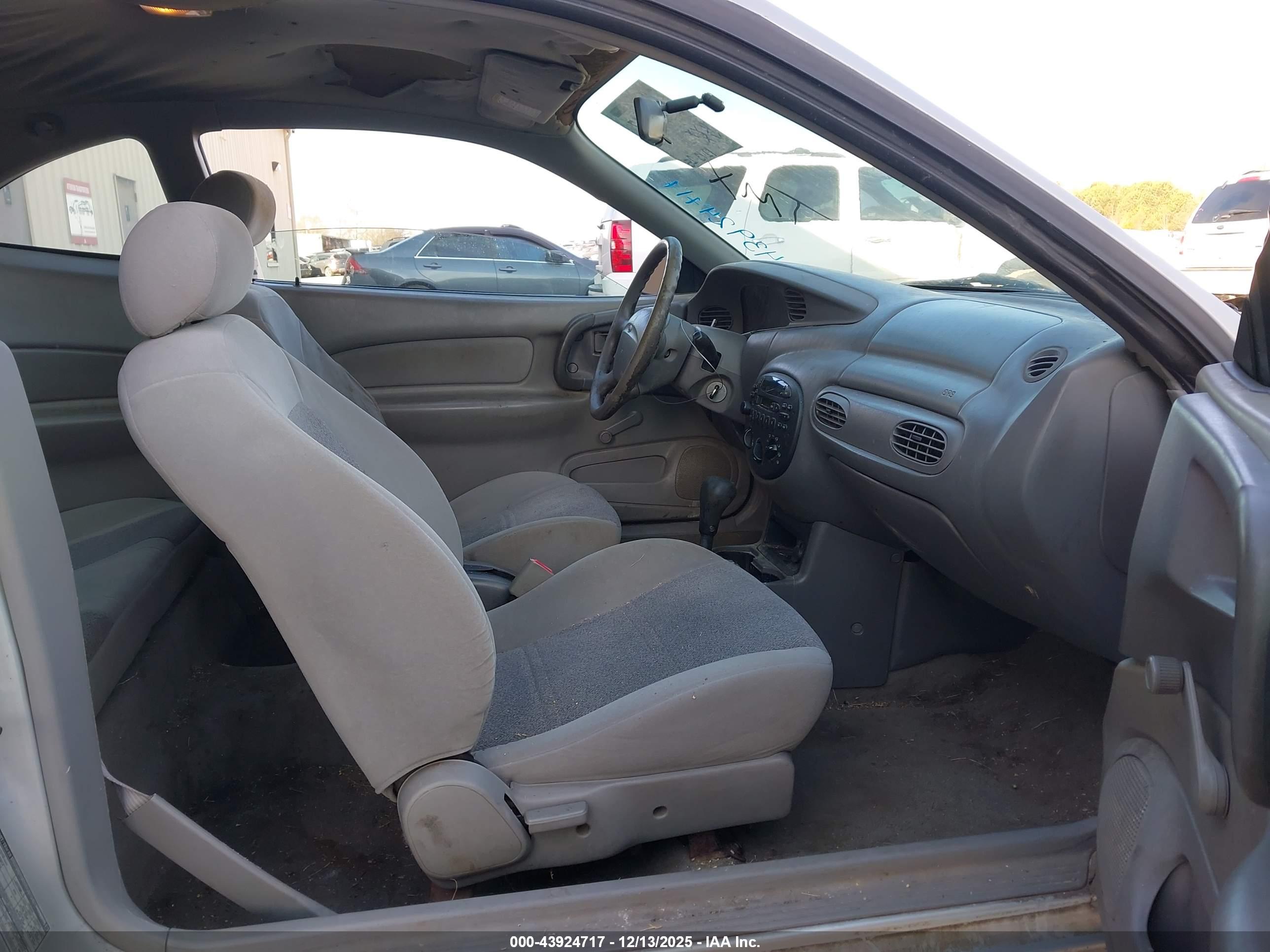 FORD ESCORT image 5