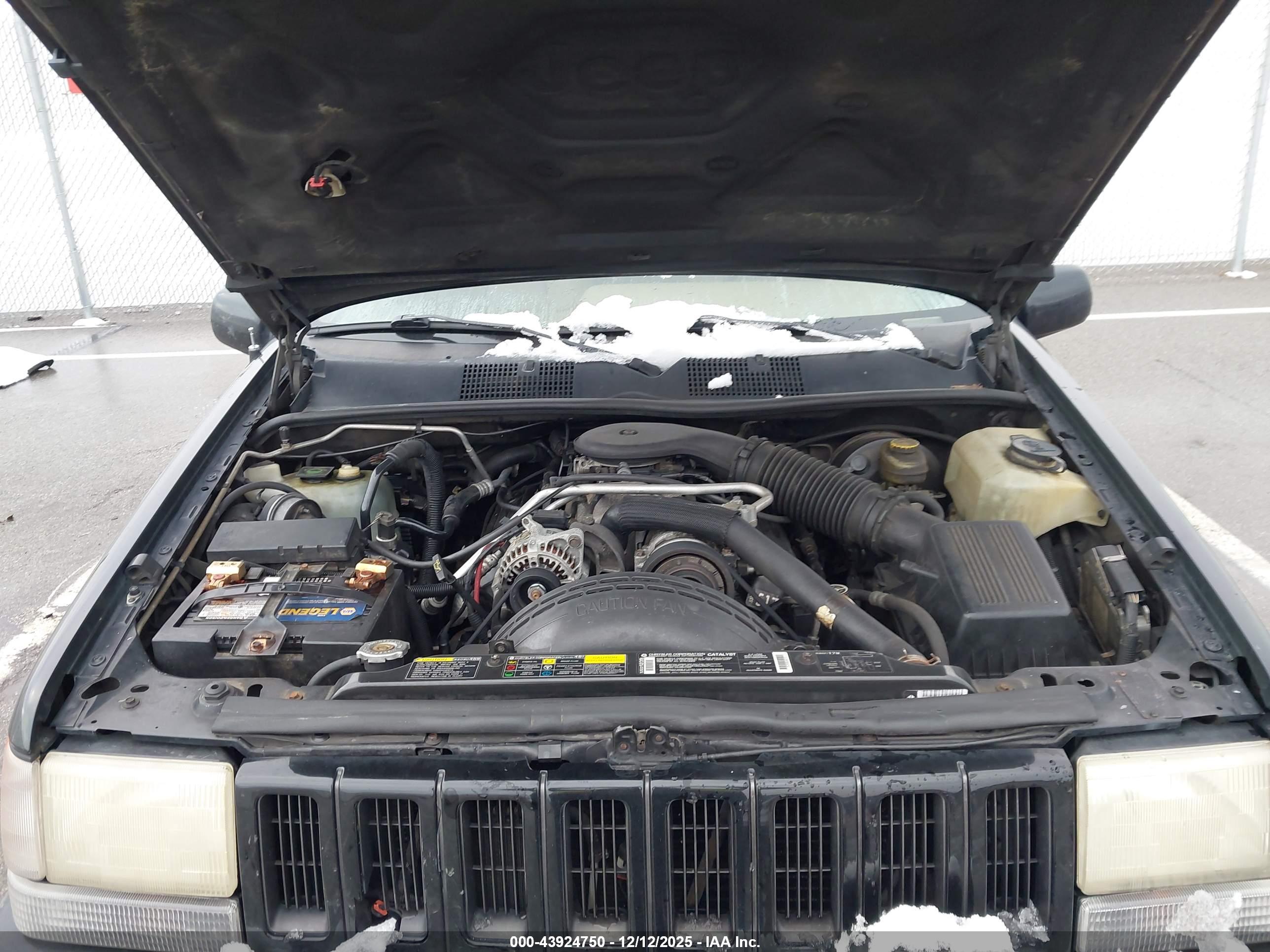 JEEP GRAND image 10