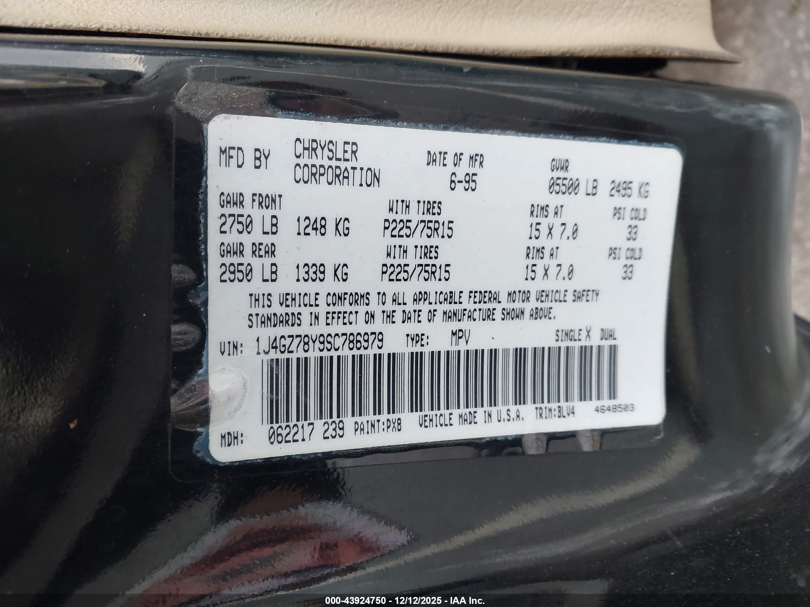 JEEP GRAND image 9