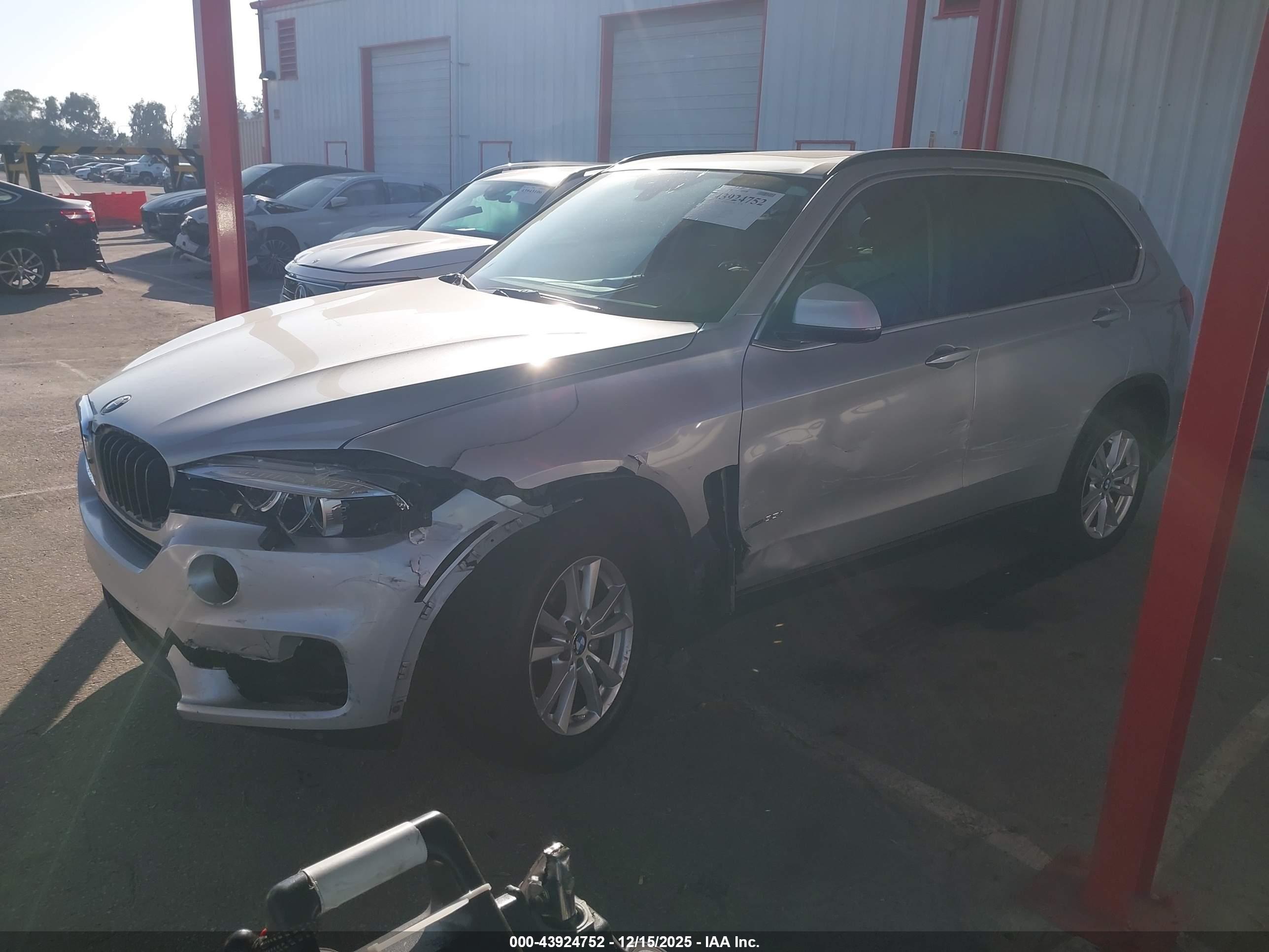 BMW X5 image 2